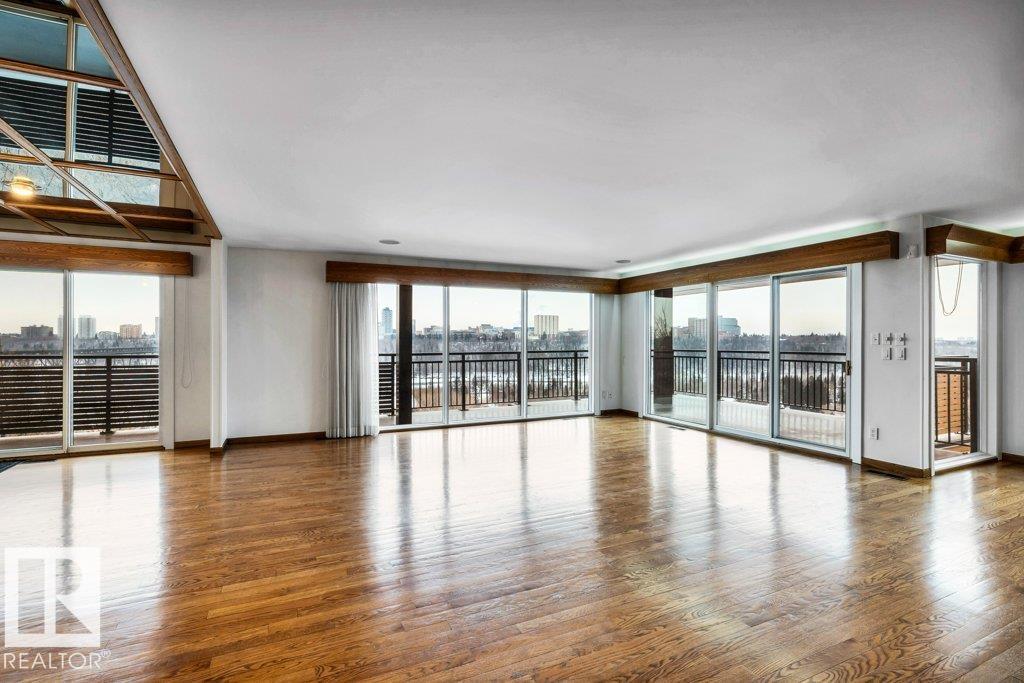 Photo 17 at 3 - 9804 112 Street NW, Wîhkwêntôwin, Edmonton