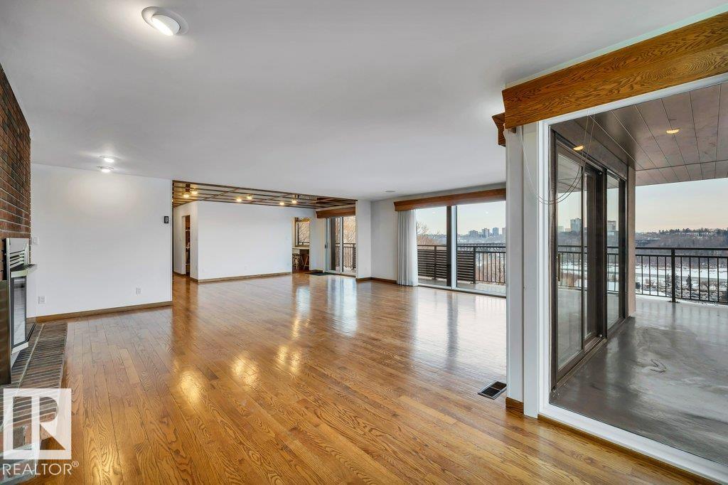 Photo 20 at 3 - 9804 112 Street NW, Wîhkwêntôwin, Edmonton