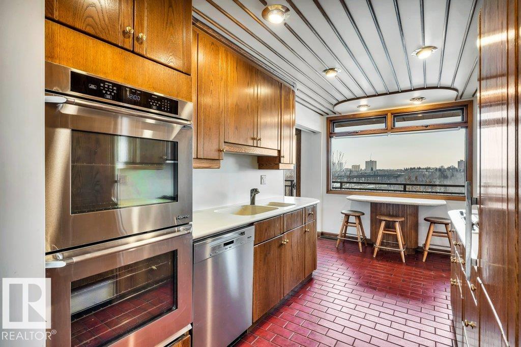 Photo 25 at 3 - 9804 112 Street NW, Wîhkwêntôwin, Edmonton