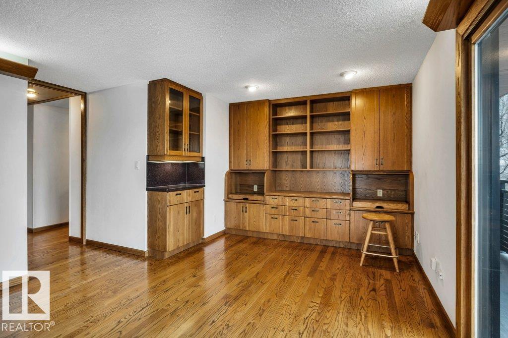 Photo 27 at 3 - 9804 112 Street NW, Wîhkwêntôwin, Edmonton