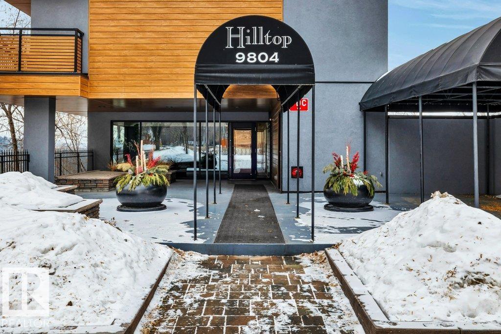 Photo 4 at 3 - 9804 112 Street NW, Wîhkwêntôwin, Edmonton