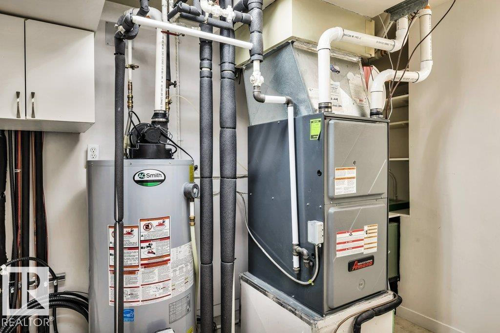 Photo 42 at 3 - 9804 112 Street NW, Wîhkwêntôwin, Edmonton