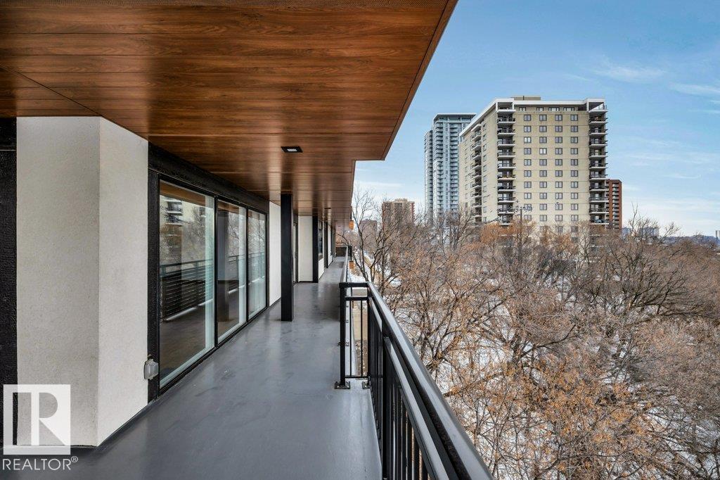 Photo 49 at 3 - 9804 112 Street NW, Wîhkwêntôwin, Edmonton