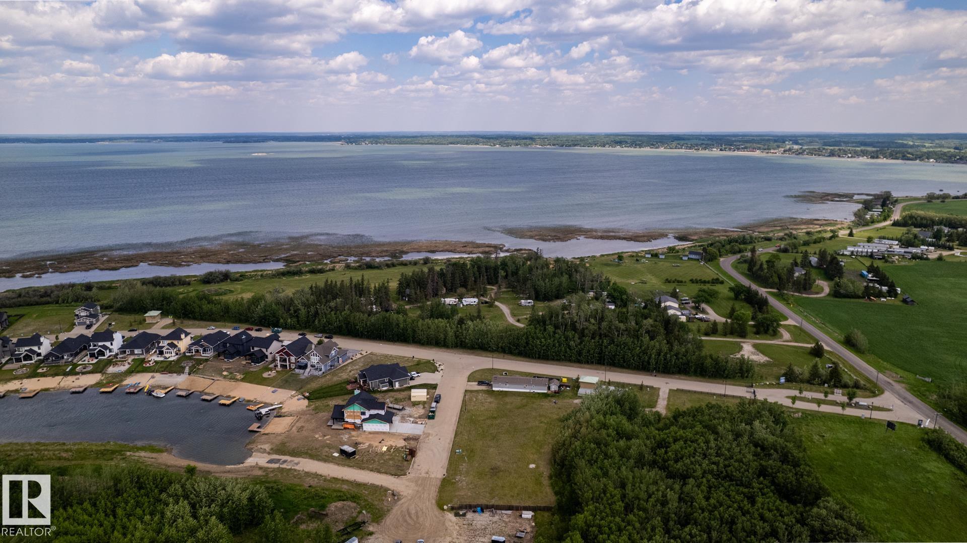 Photo 13 at 209 - 3410 Ste. Anne Trail, Windmill Harbour, Rural Lac Ste. Anne County