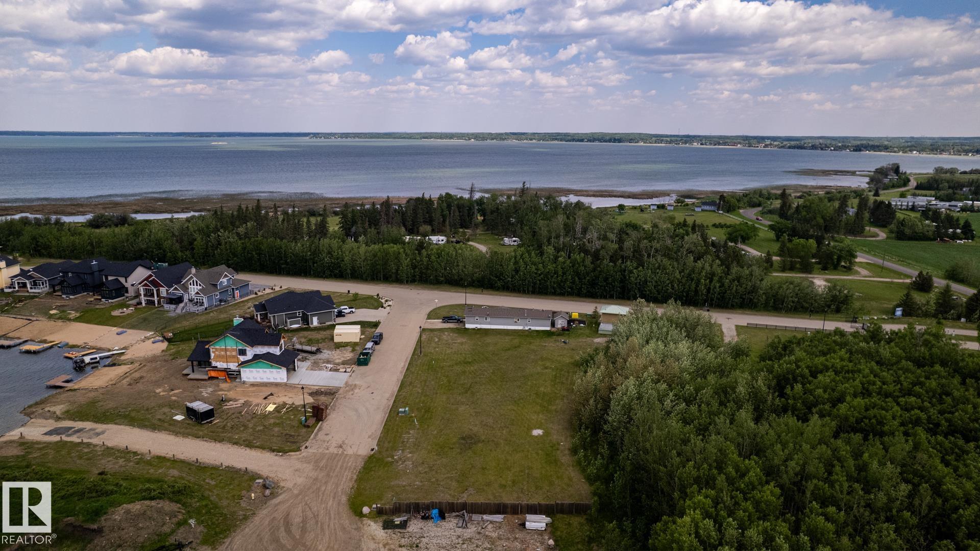 Photo 15 at 209 - 3410 Ste. Anne Trail, Windmill Harbour, Rural Lac Ste. Anne County