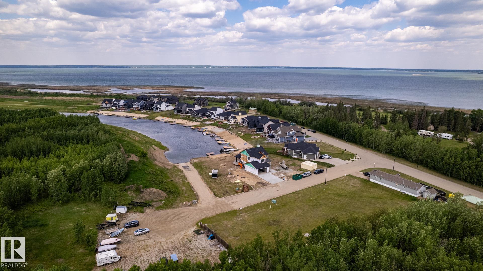 Photo 16 at 209 - 3410 Ste. Anne Trail, Windmill Harbour, Rural Lac Ste. Anne County