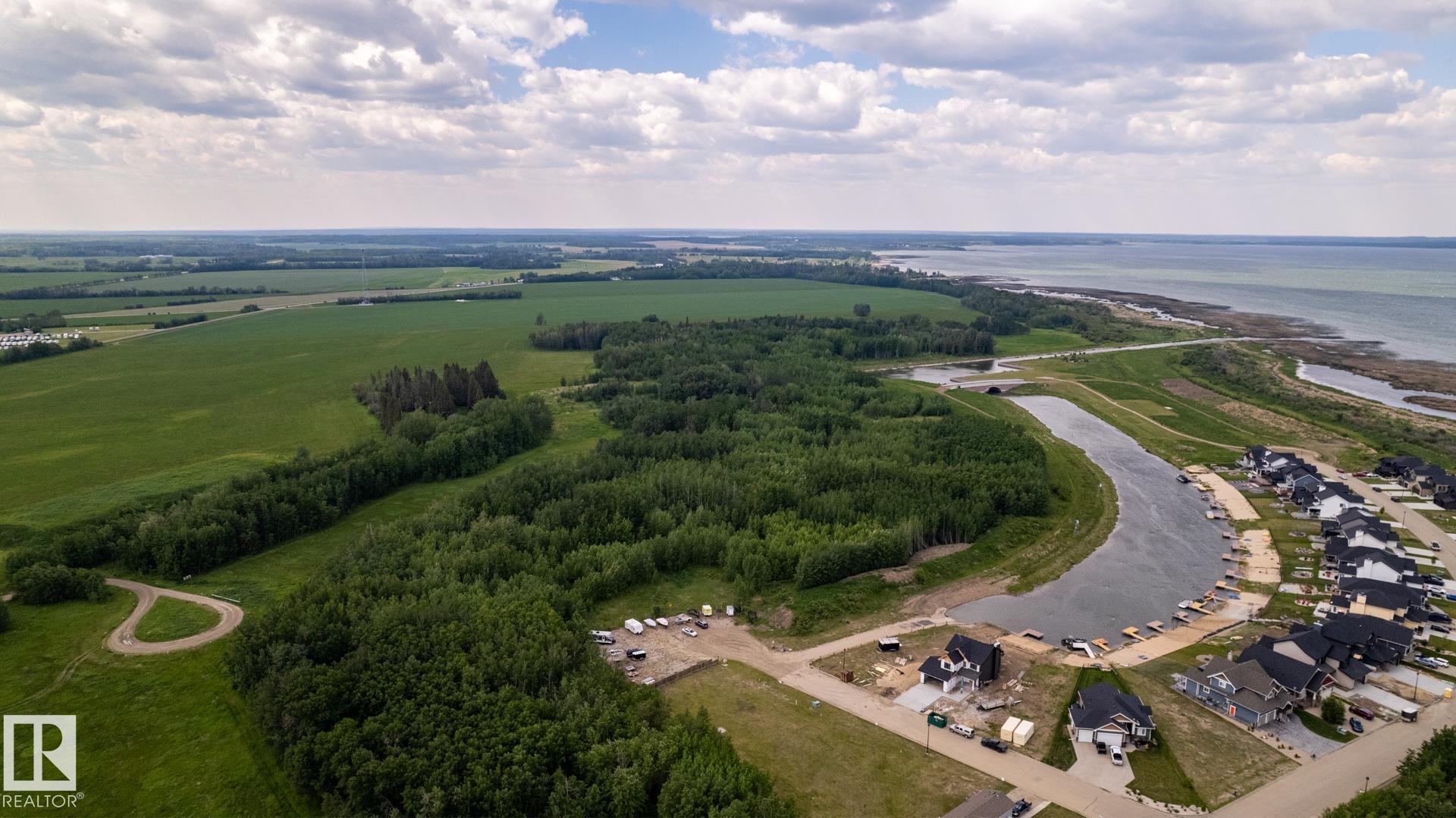 Photo 26 at 209 - 3410 Ste. Anne Trail, Windmill Harbour, Rural Lac Ste. Anne County