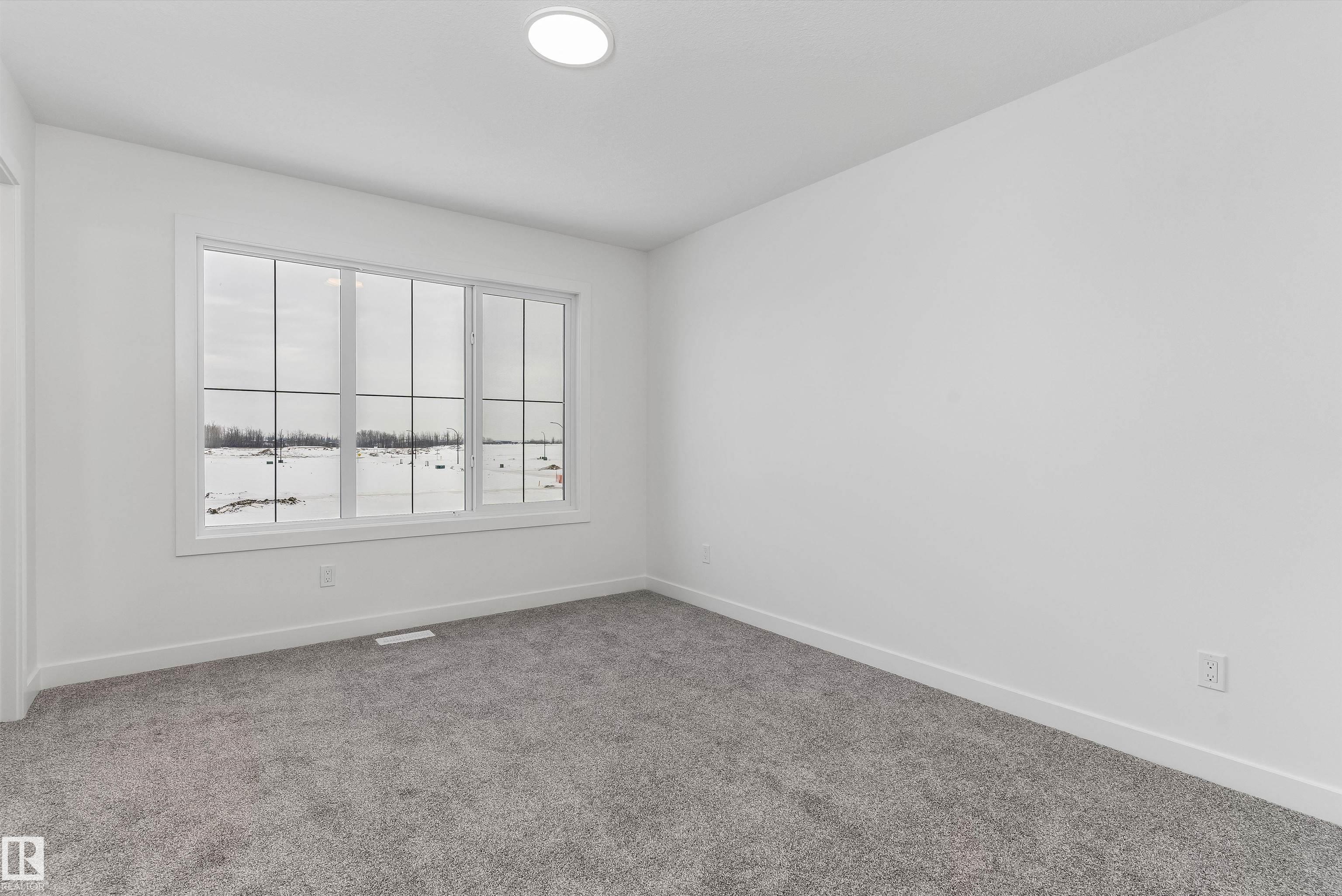 Photo 22 at 1070 Mcleod Avenue, Easton, Spruce Grove