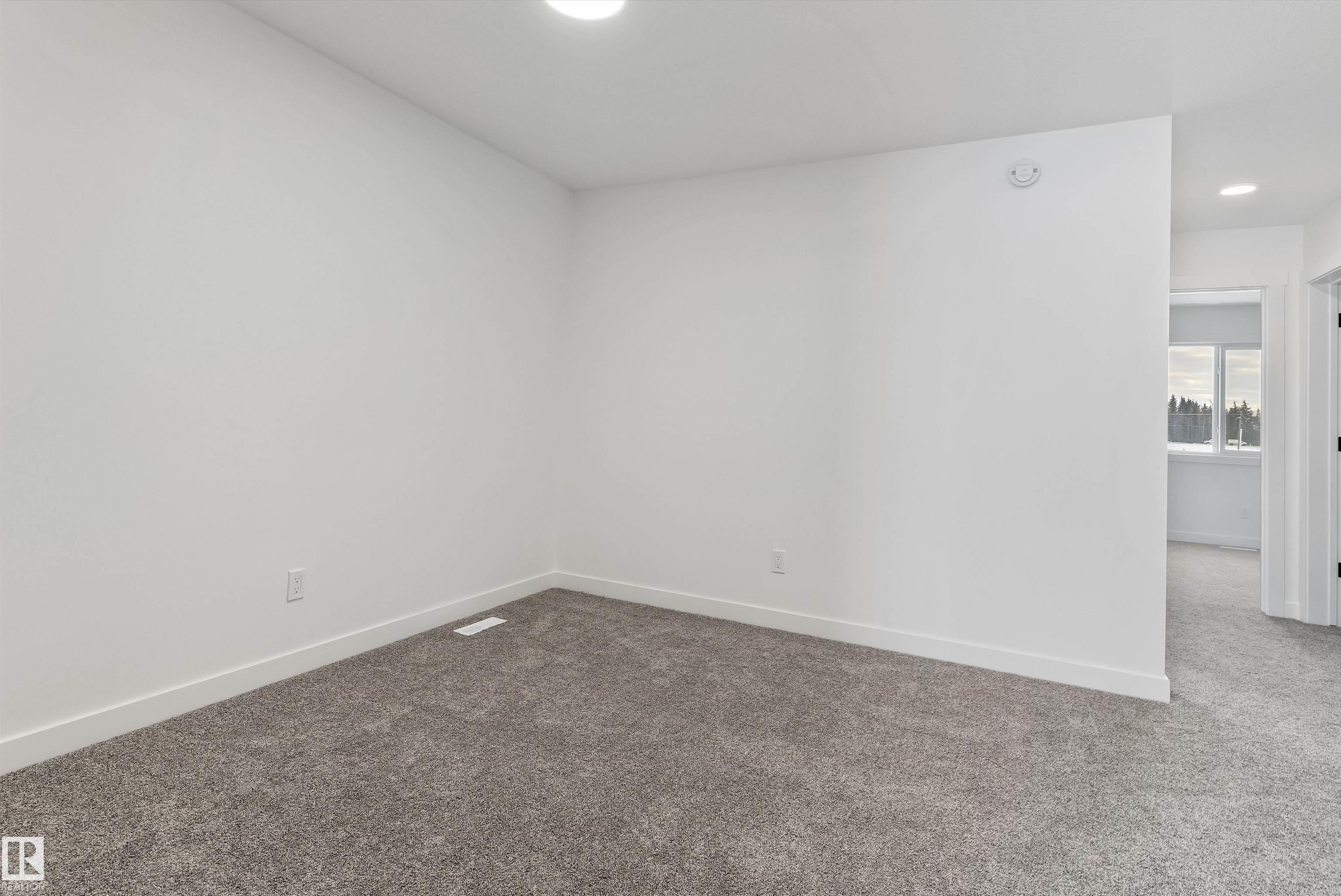 Photo 28 at 1070 Mcleod Avenue, Easton, Spruce Grove