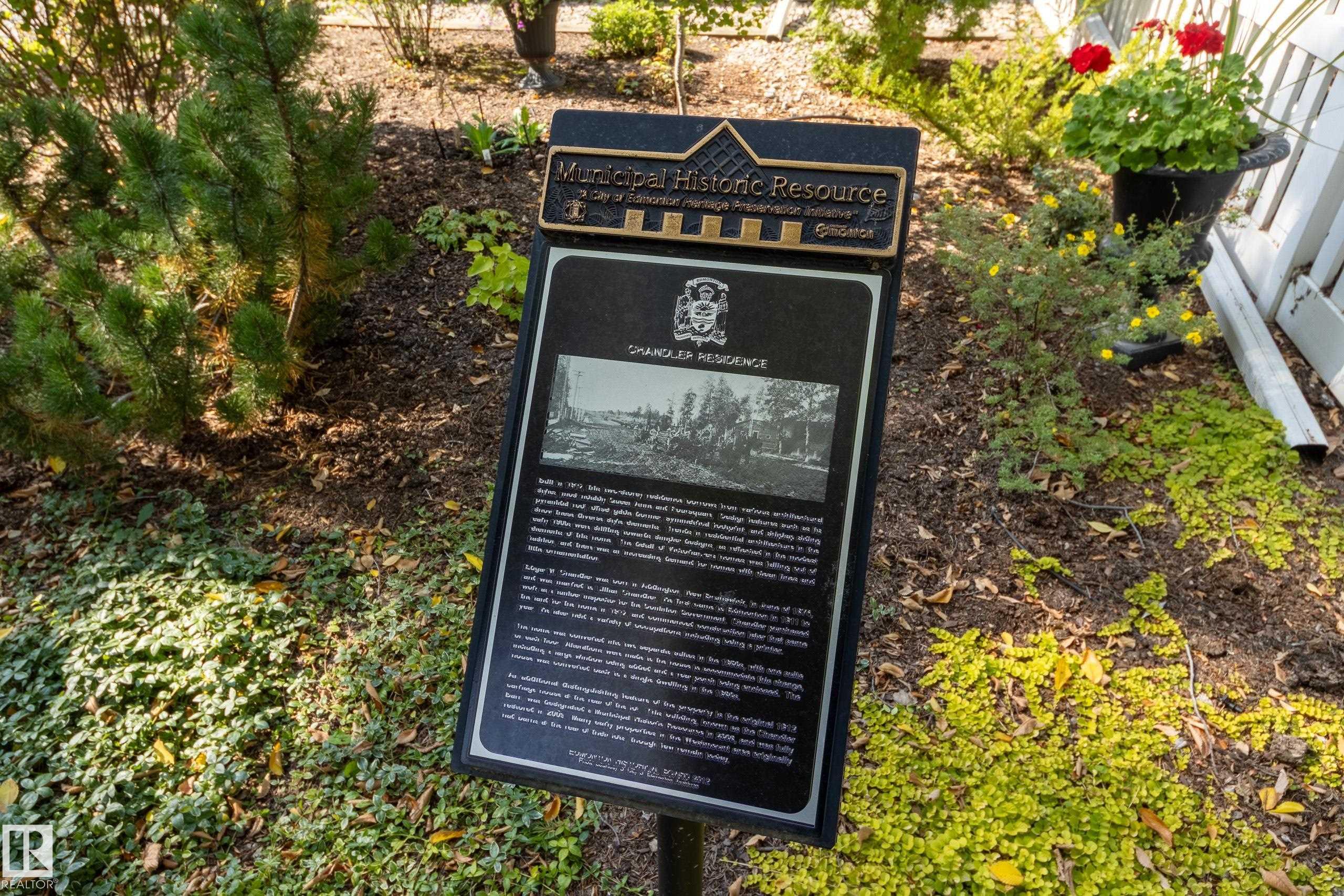 Picture for 10828 125 ST NW