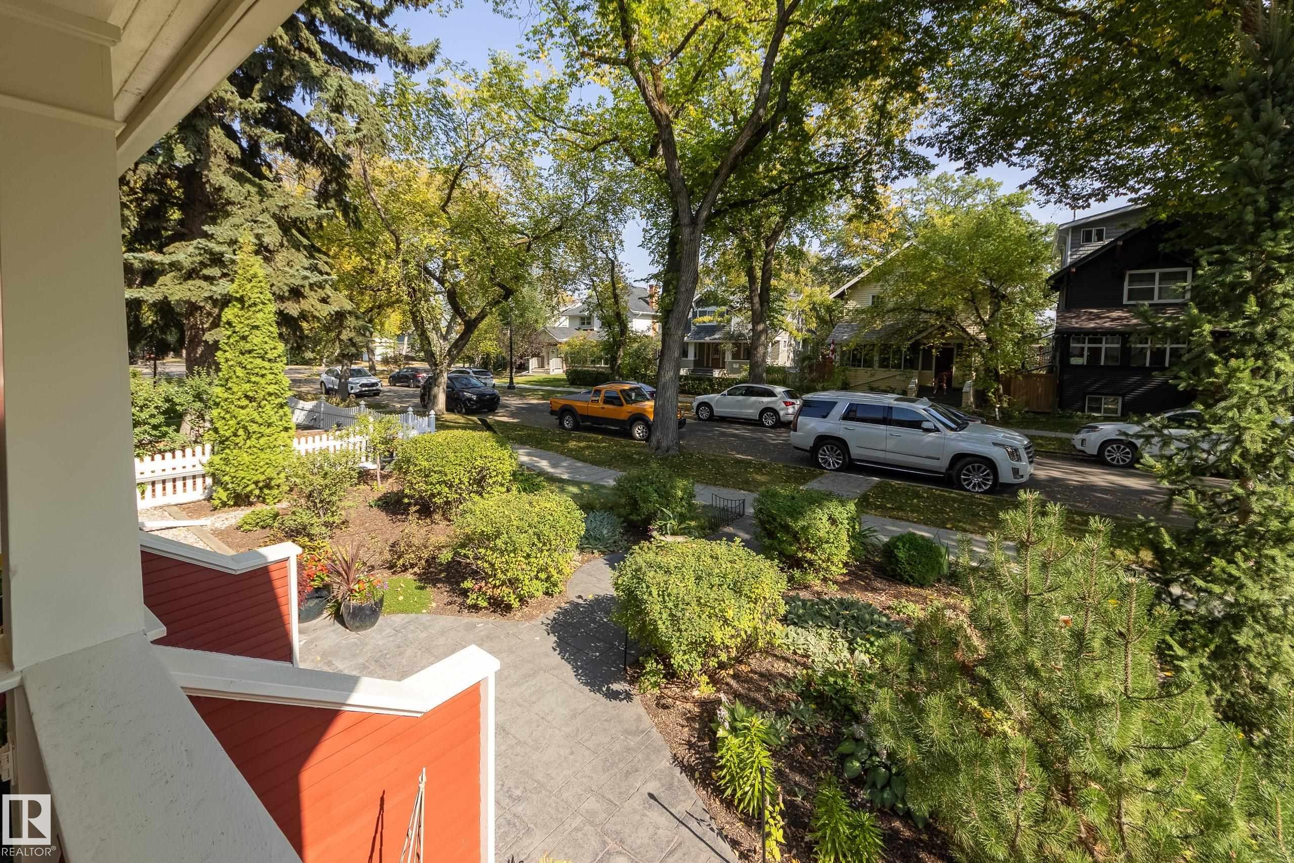 Picture for 10828 125 ST NW