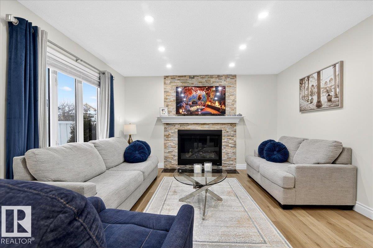 Photo 14 at 15736 133 Street NW, Oxford, Edmonton