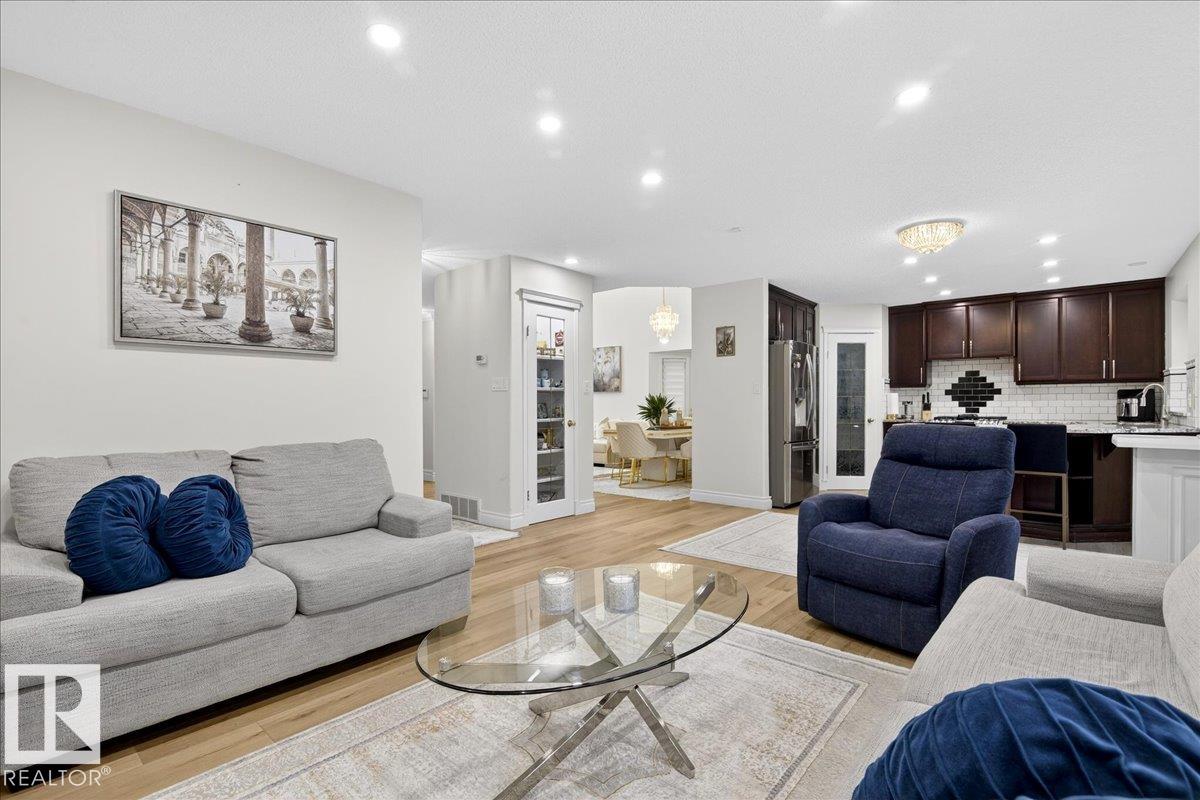 Photo 16 at 15736 133 Street NW, Oxford, Edmonton