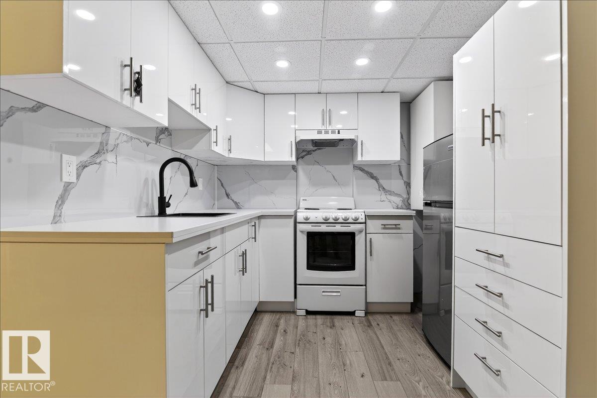 Photo 43 at 15736 133 Street NW, Oxford, Edmonton