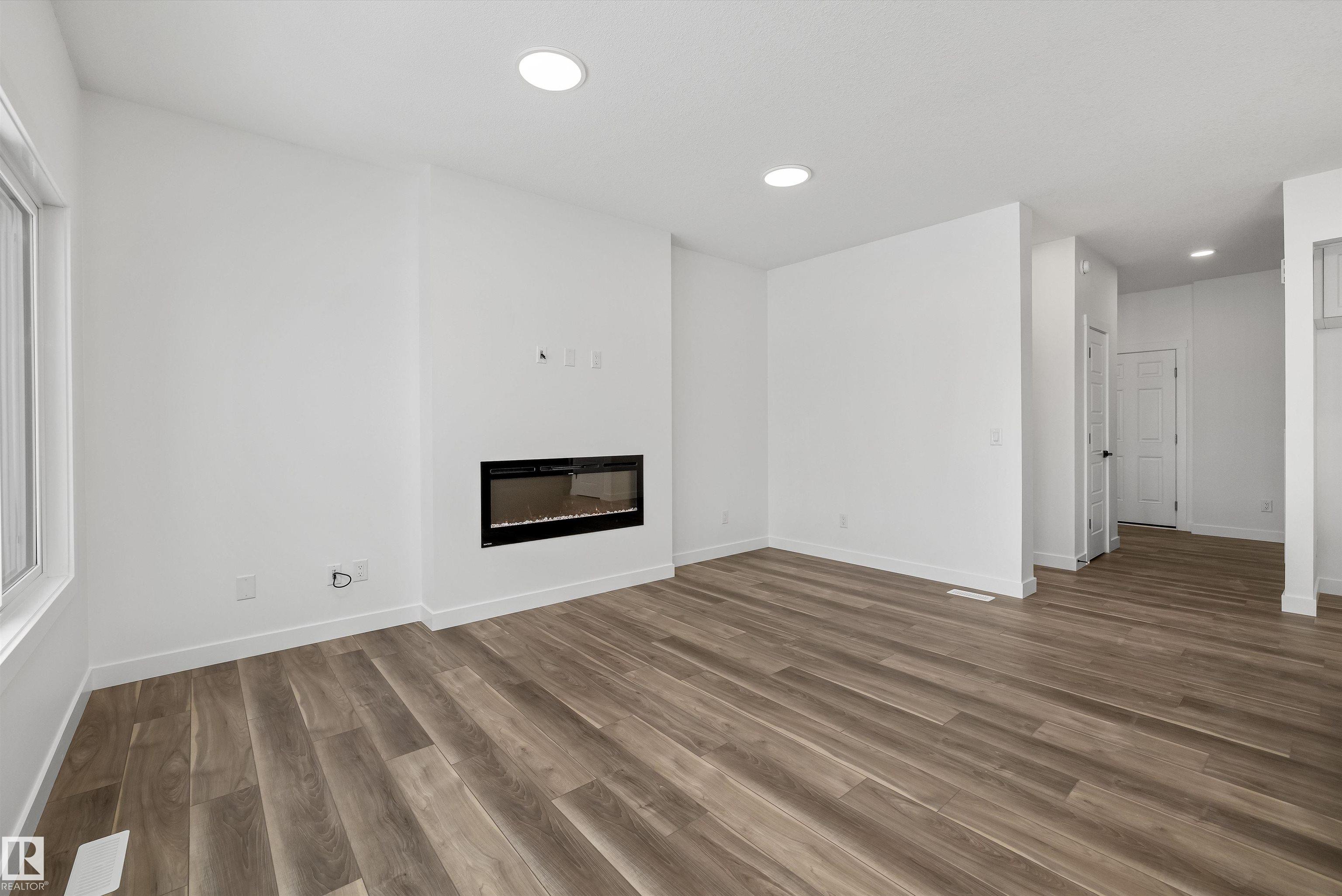 Photo 14 at 18931 28 Avenue NW, The Uplands, Edmonton