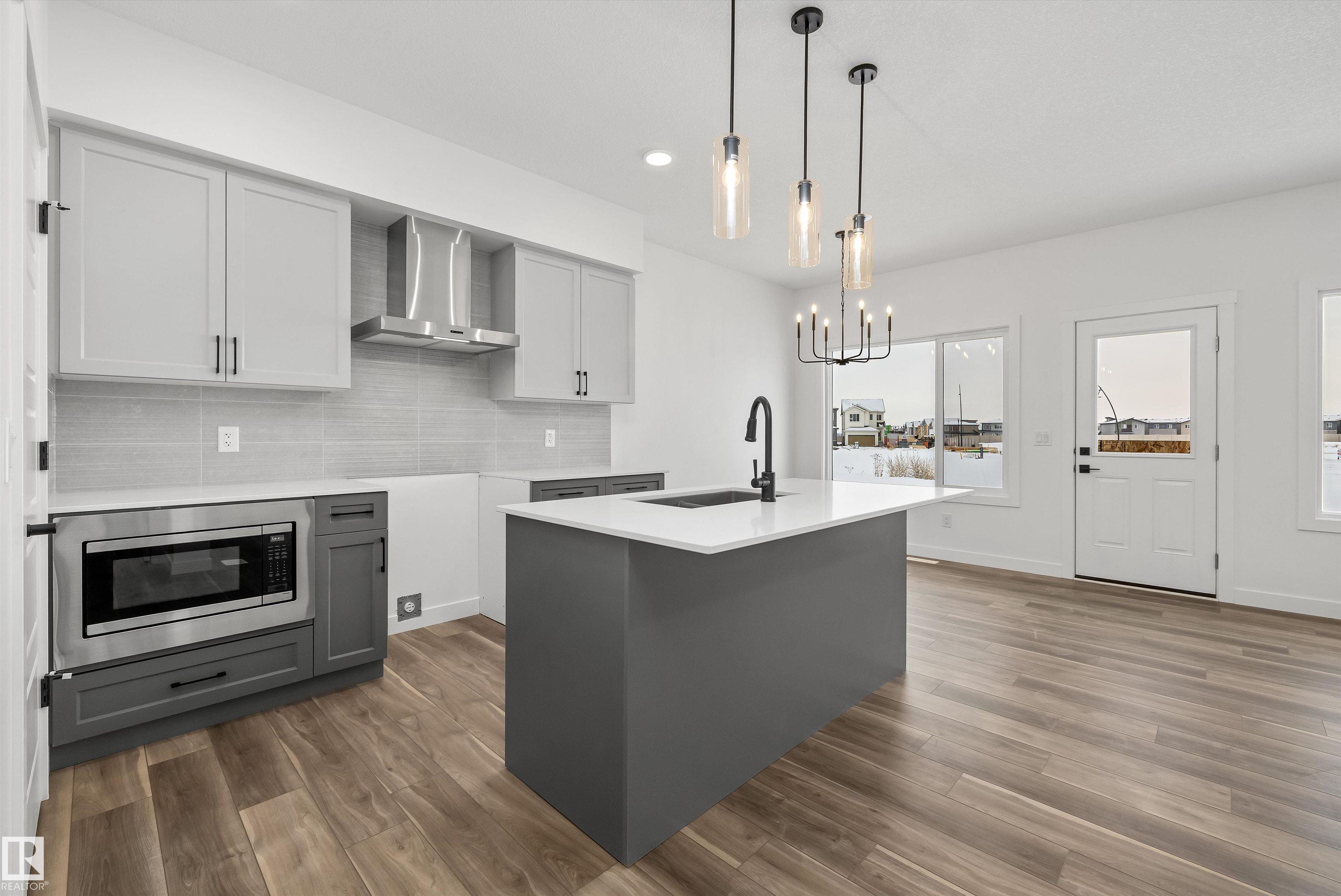 Picture for 18931 28 AV NW