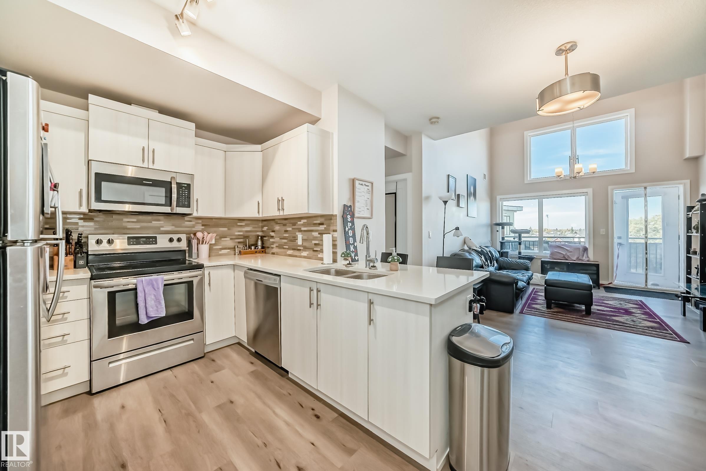 Photo 13 at 440 - 560 Griesbach Parade NW, Griesbach, Edmonton