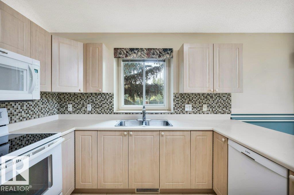 Photo 21 at 112 Haddow Close NW, Haddow, Edmonton