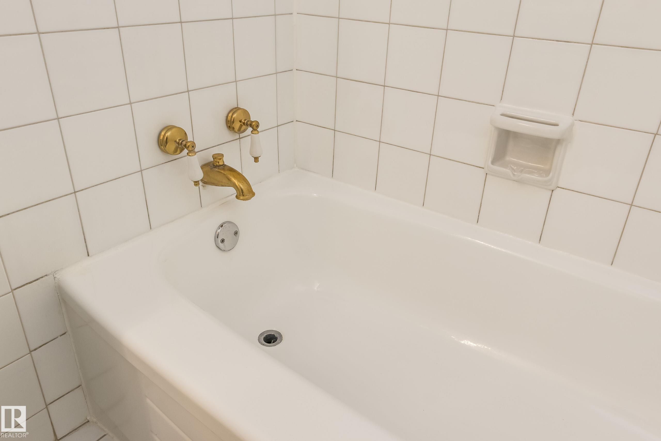 Photo 32 at 1503 - 12303 Jasper Avenue NW, Wîhkwêntôwin, Edmonton