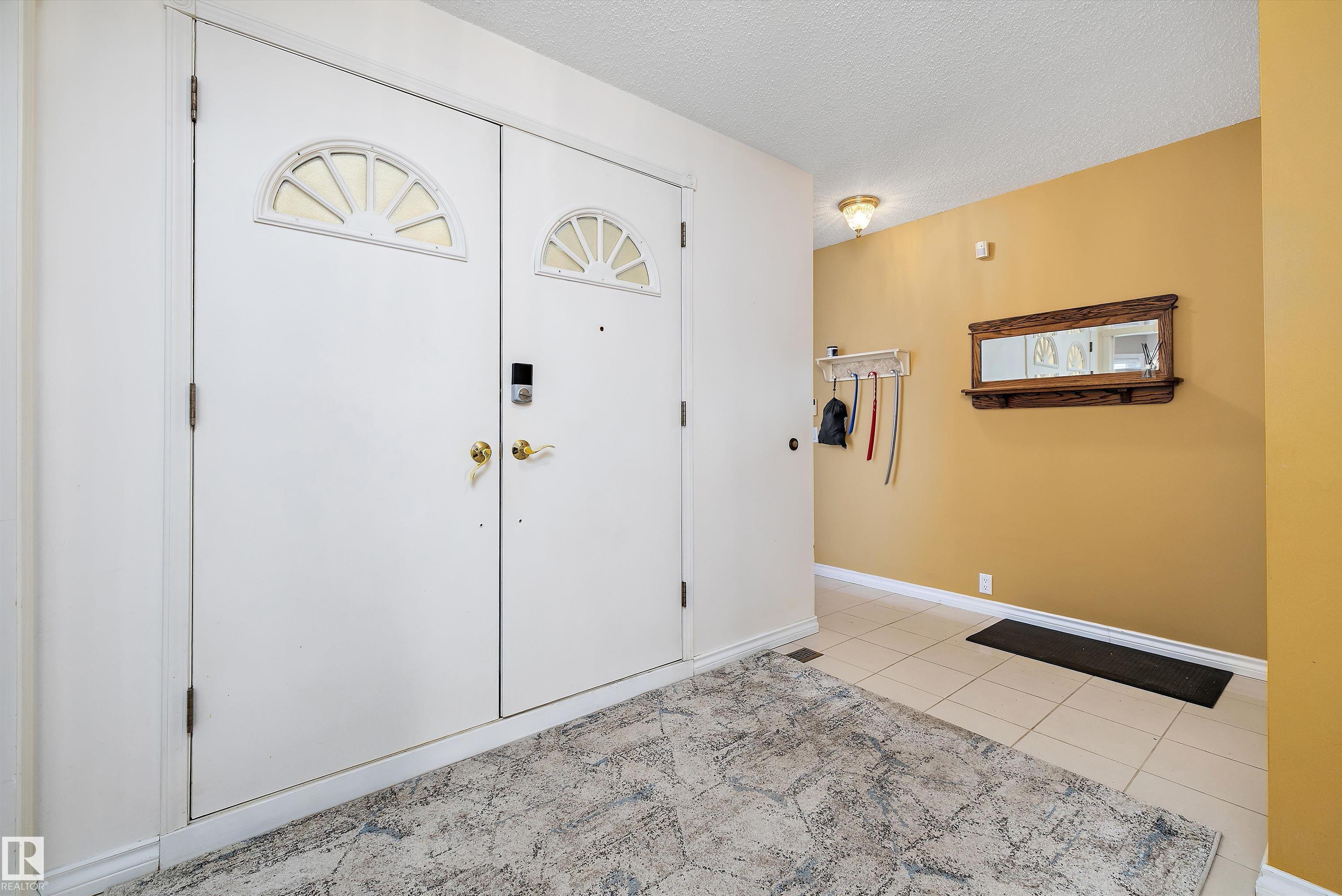 Picture for 1027 109 ST NW