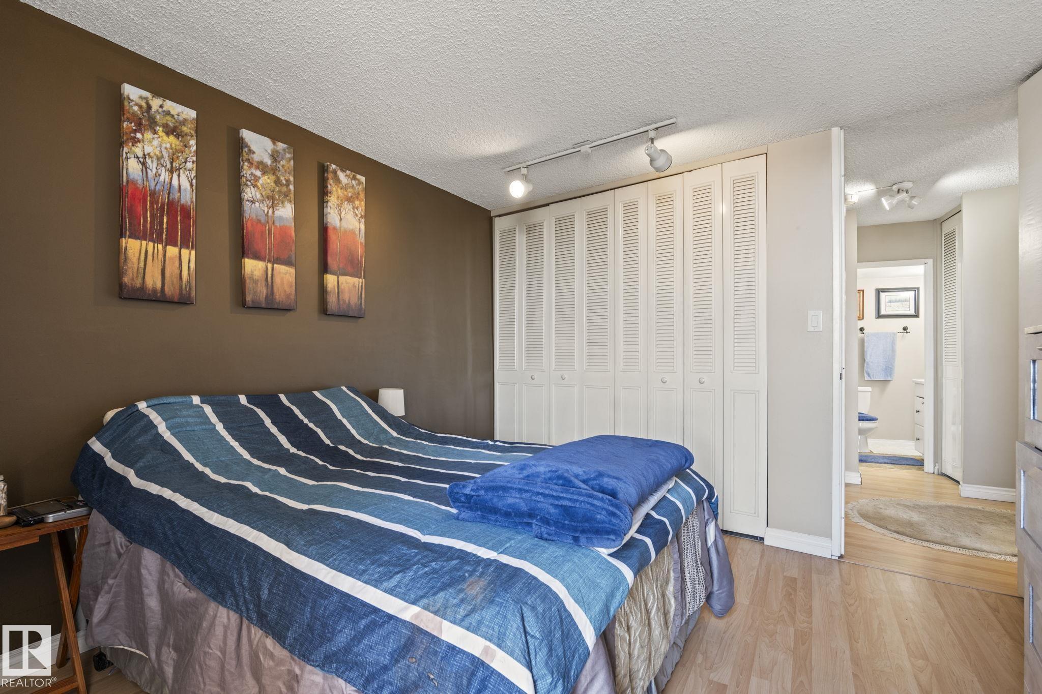 Photo 13 at 802 - 10883 Saskatchewan Drive NW, Garneau, Edmonton