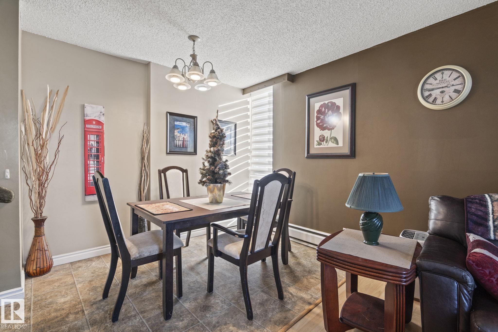 Photo 9 at 802 - 10883 Saskatchewan Drive NW, Garneau, Edmonton