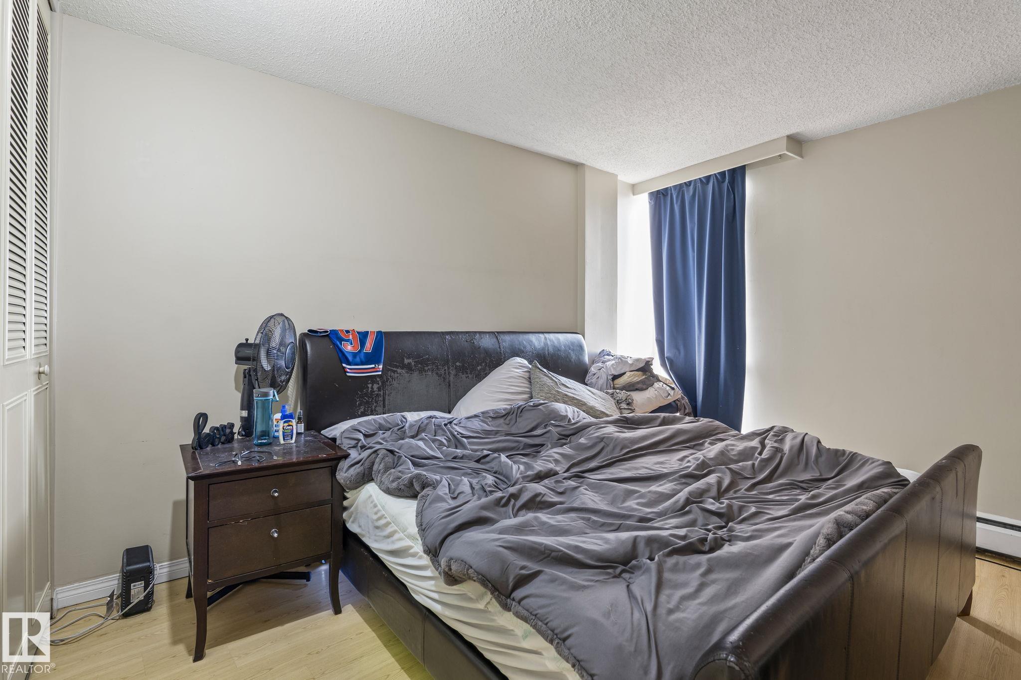 Photo 11 at 2004 - 10883 Saskatchewan Drive NW, Garneau, Edmonton