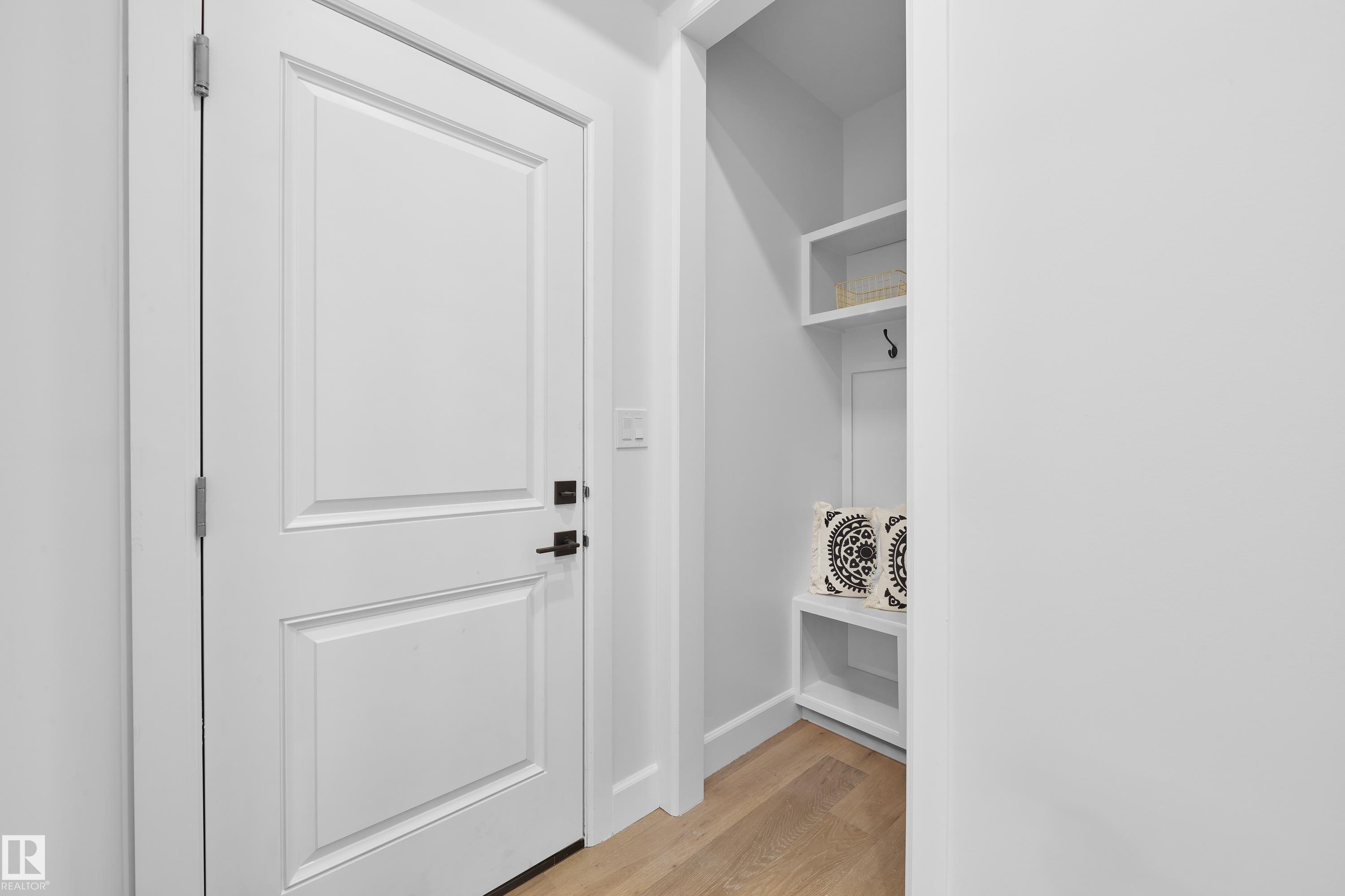 Photo 12 at 6003 107 Street NW, Pleasantview, Edmonton