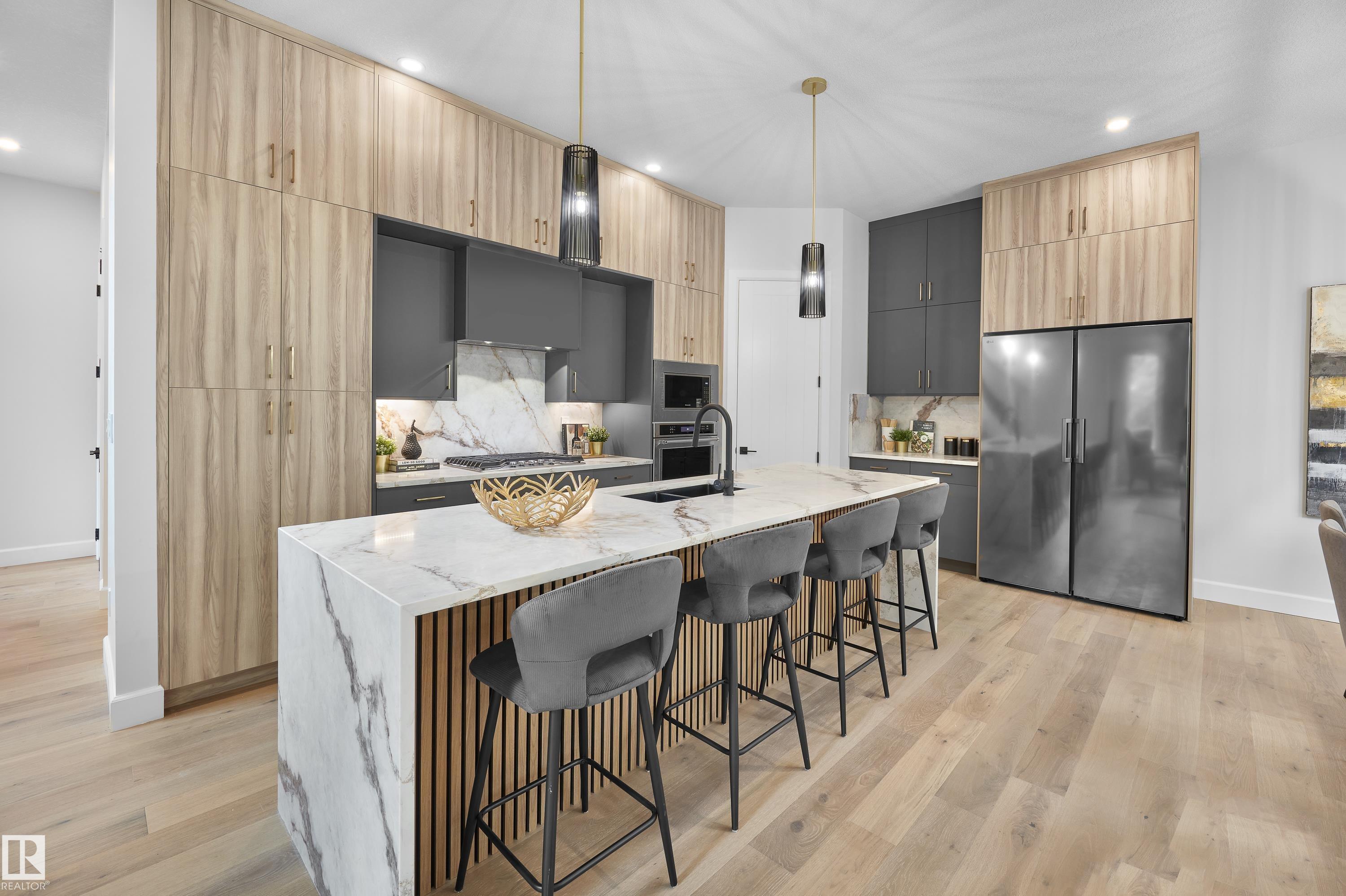 Photo 6 at 6003 107 Street NW, Pleasantview, Edmonton