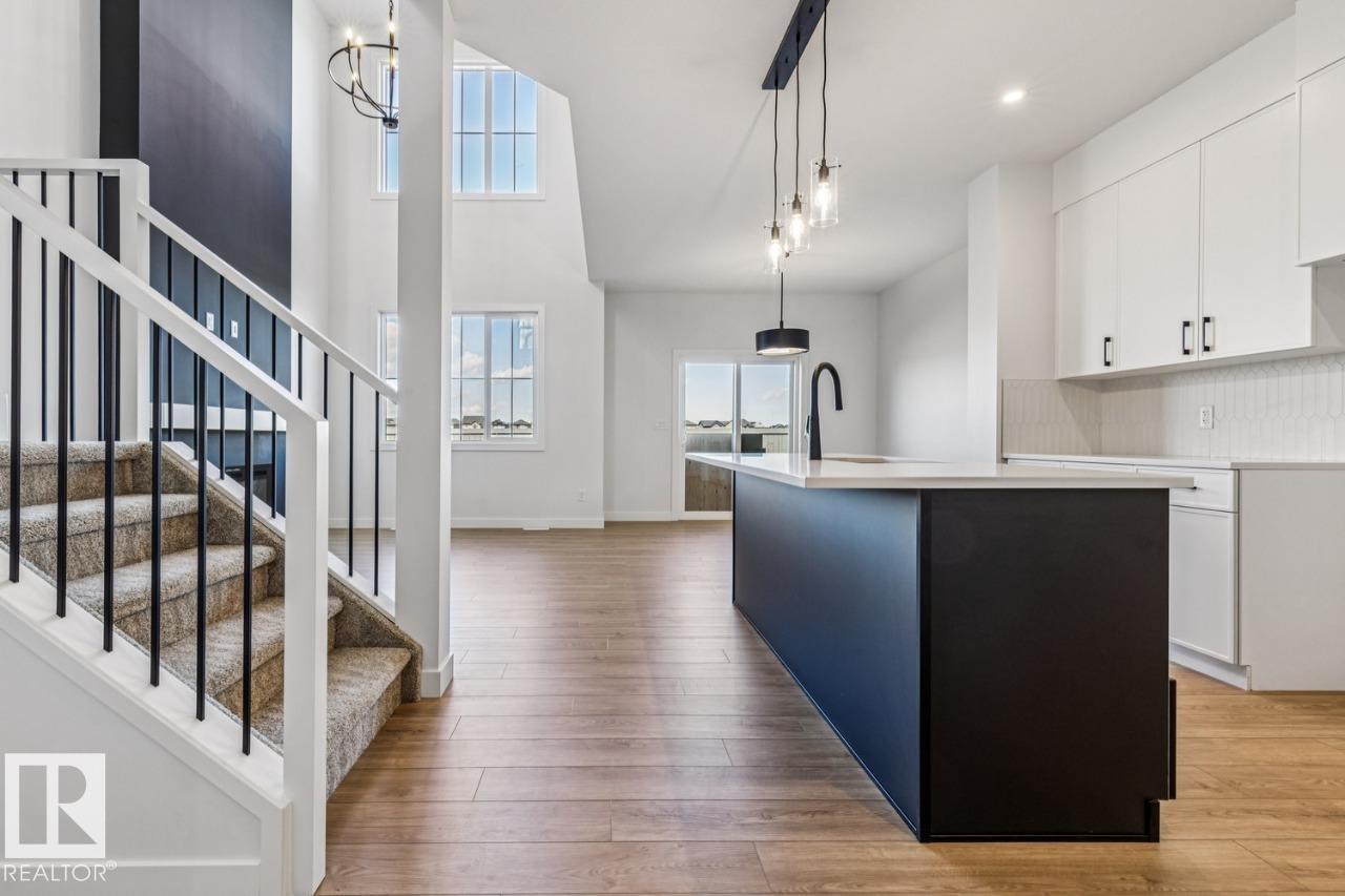 Picture for 22404 90 AV NW