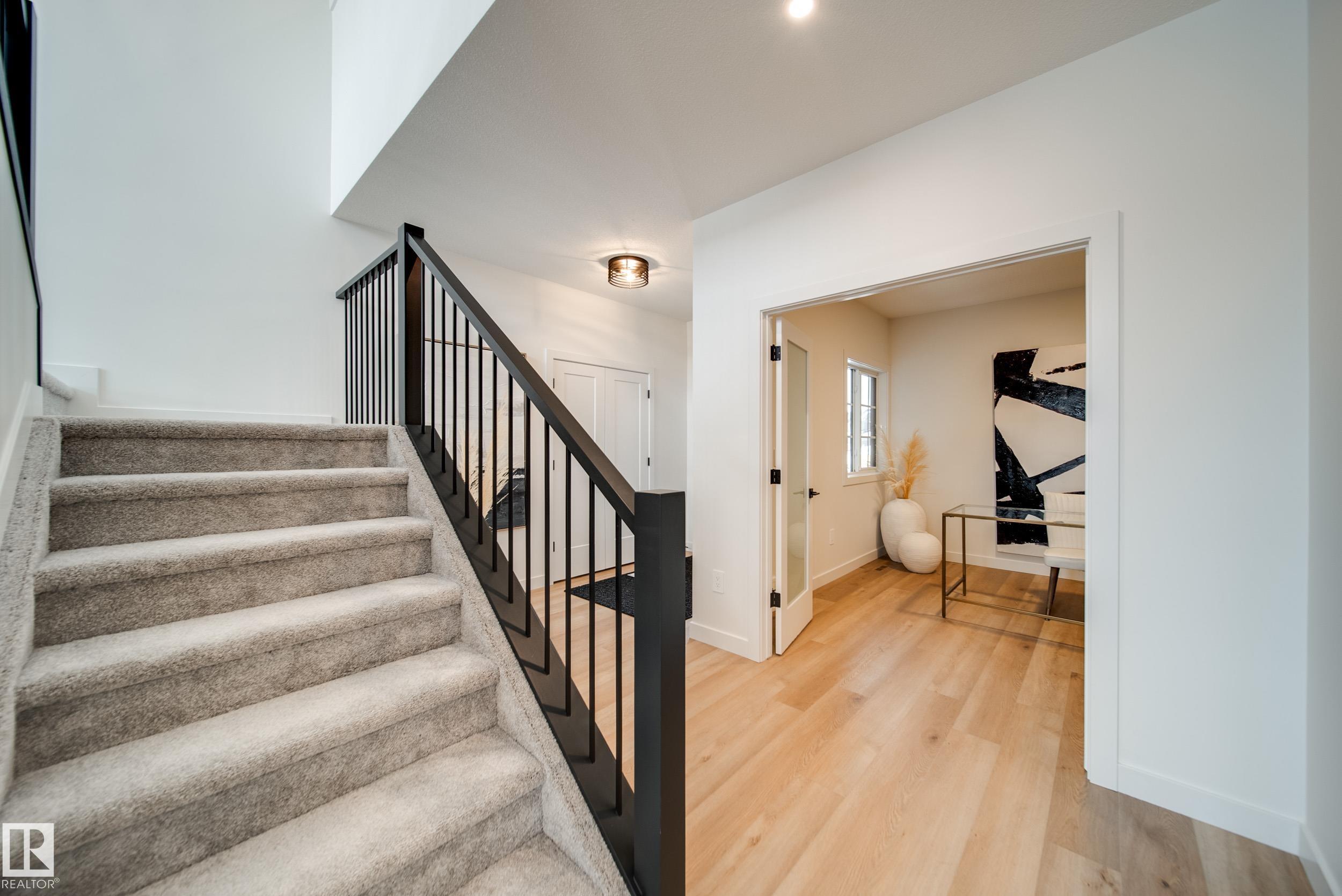 3 Cloutier Close, Chérot, St. Albert