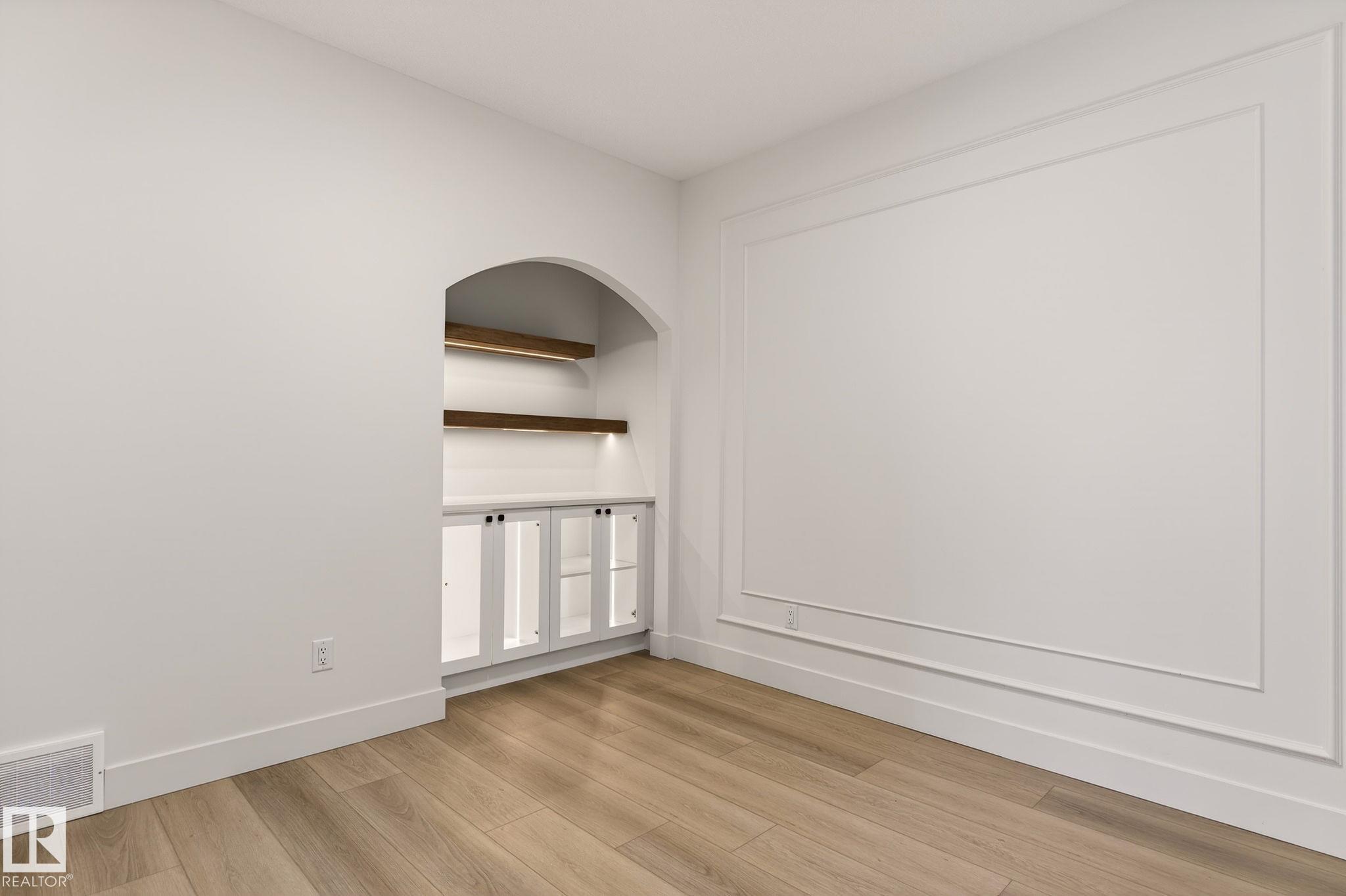 Photo 14 at 9 Elwyck Gate, Fenwyck, Spruce Grove