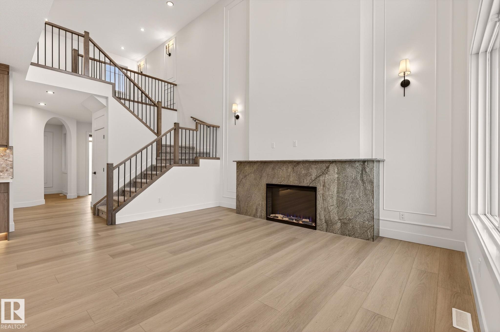 Photo 22 at 9 Elwyck Gate, Fenwyck, Spruce Grove