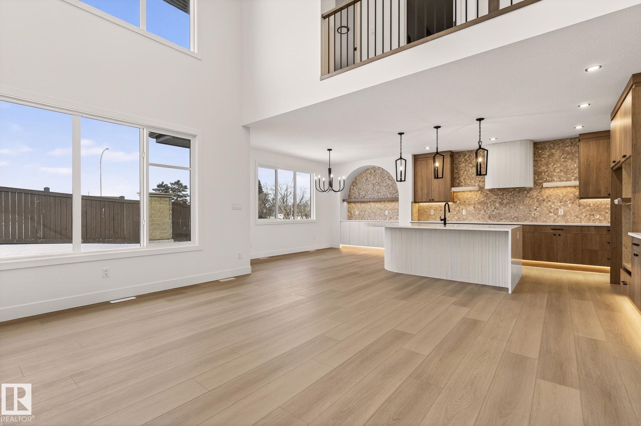 Photo 25 at 9 Elwyck Gate, Fenwyck, Spruce Grove