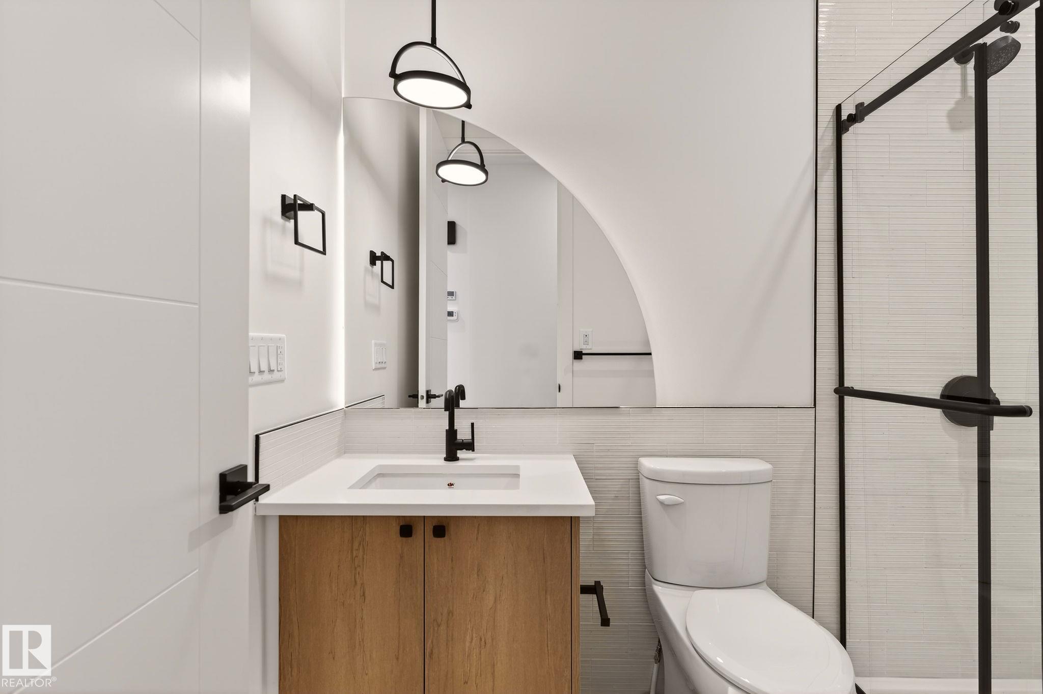 Photo 35 at 9 Elwyck Gate, Fenwyck, Spruce Grove