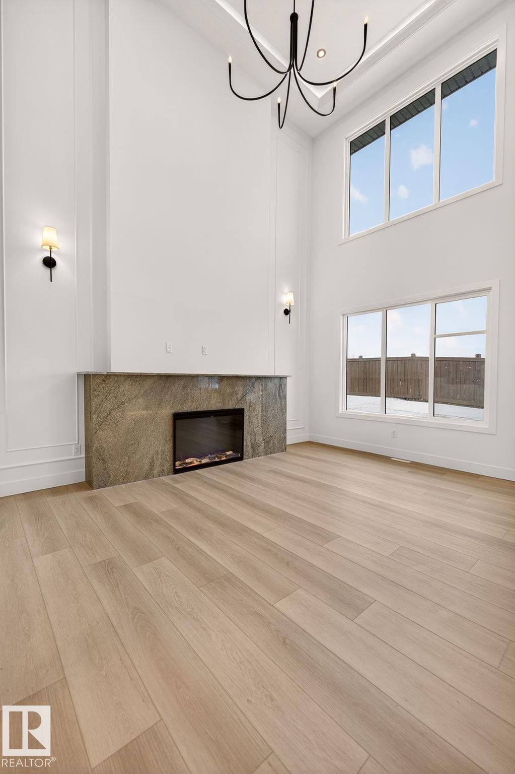 Photo 42 at 9 Elwyck Gate, Fenwyck, Spruce Grove