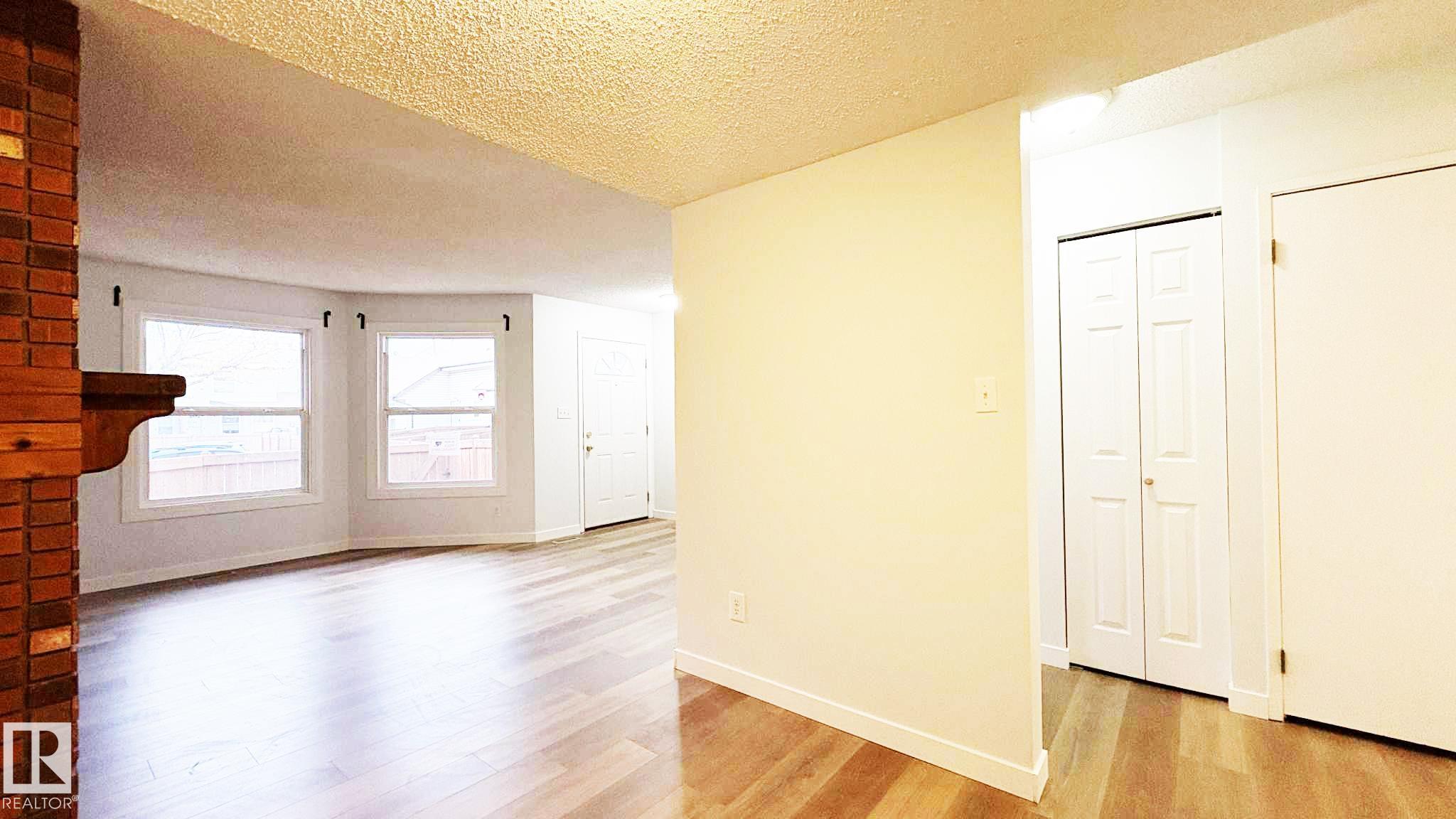 Photo 7 at 10427 24 Avenue NW, Ermineskin, Edmonton