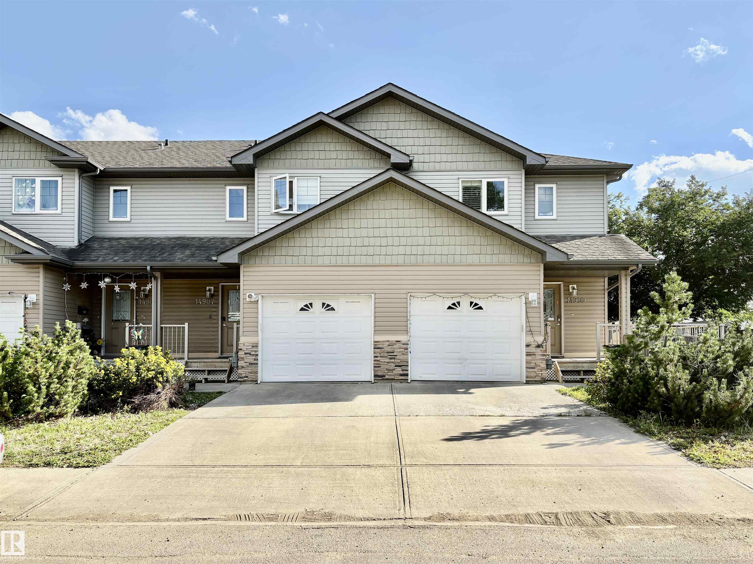 14907 109 Avenue NW, High Park, Edmonton 2