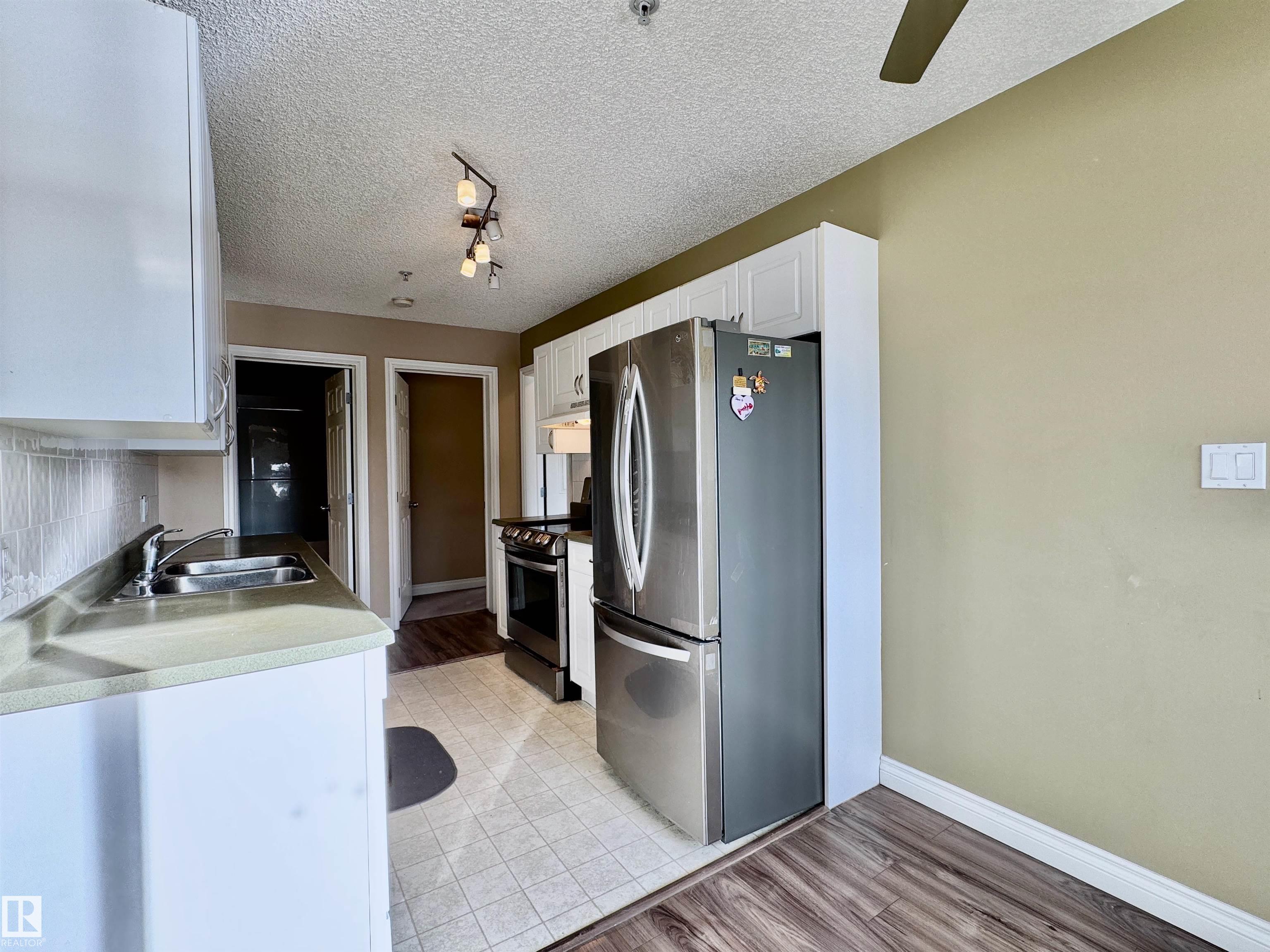 Photo 11 at 208 - 11446 40 Avenue NW, Royal Gardens, Edmonton