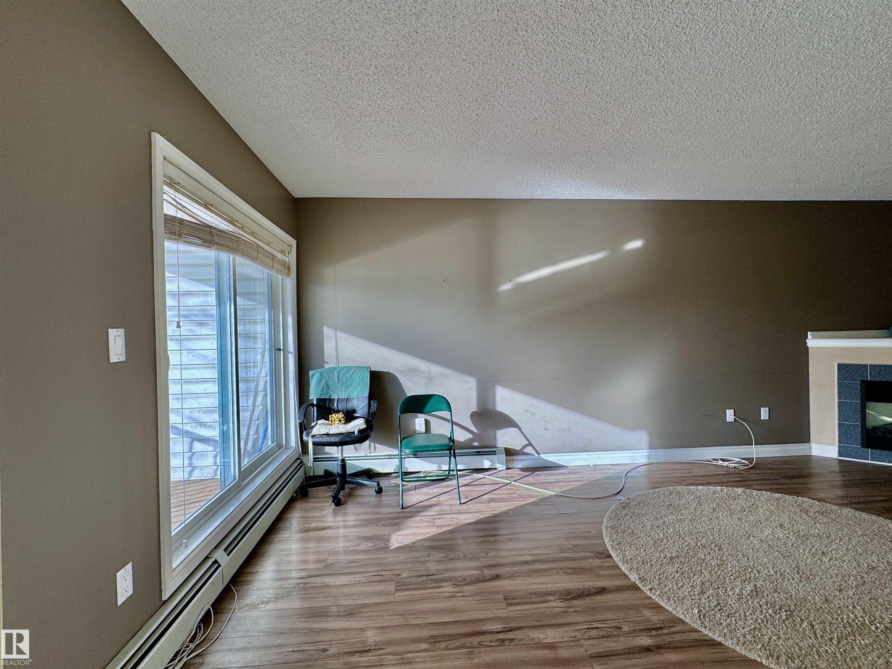 Photo 6 at 208 - 11446 40 Avenue NW, Royal Gardens, Edmonton