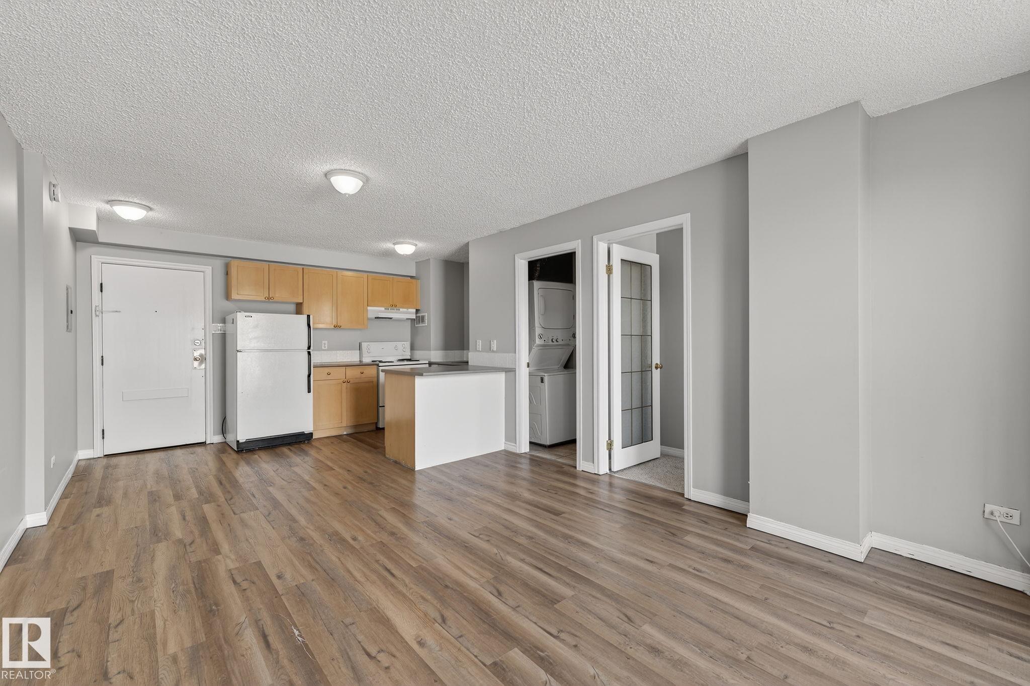 Photo 4 at 506 - 9730 106 Street NW, Downtown, Edmonton