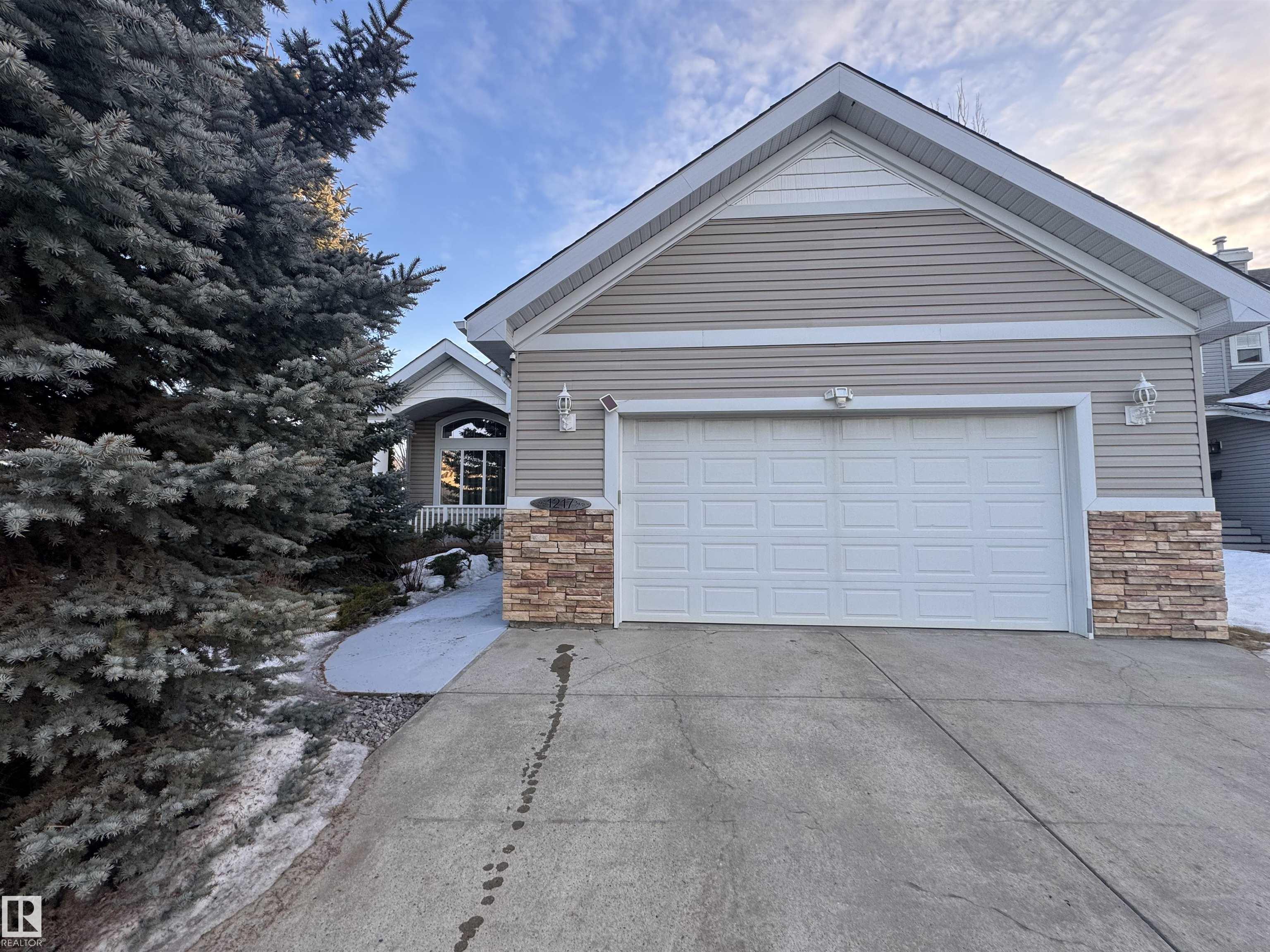 Picture for 1217 SUMMERSIDE DR SW