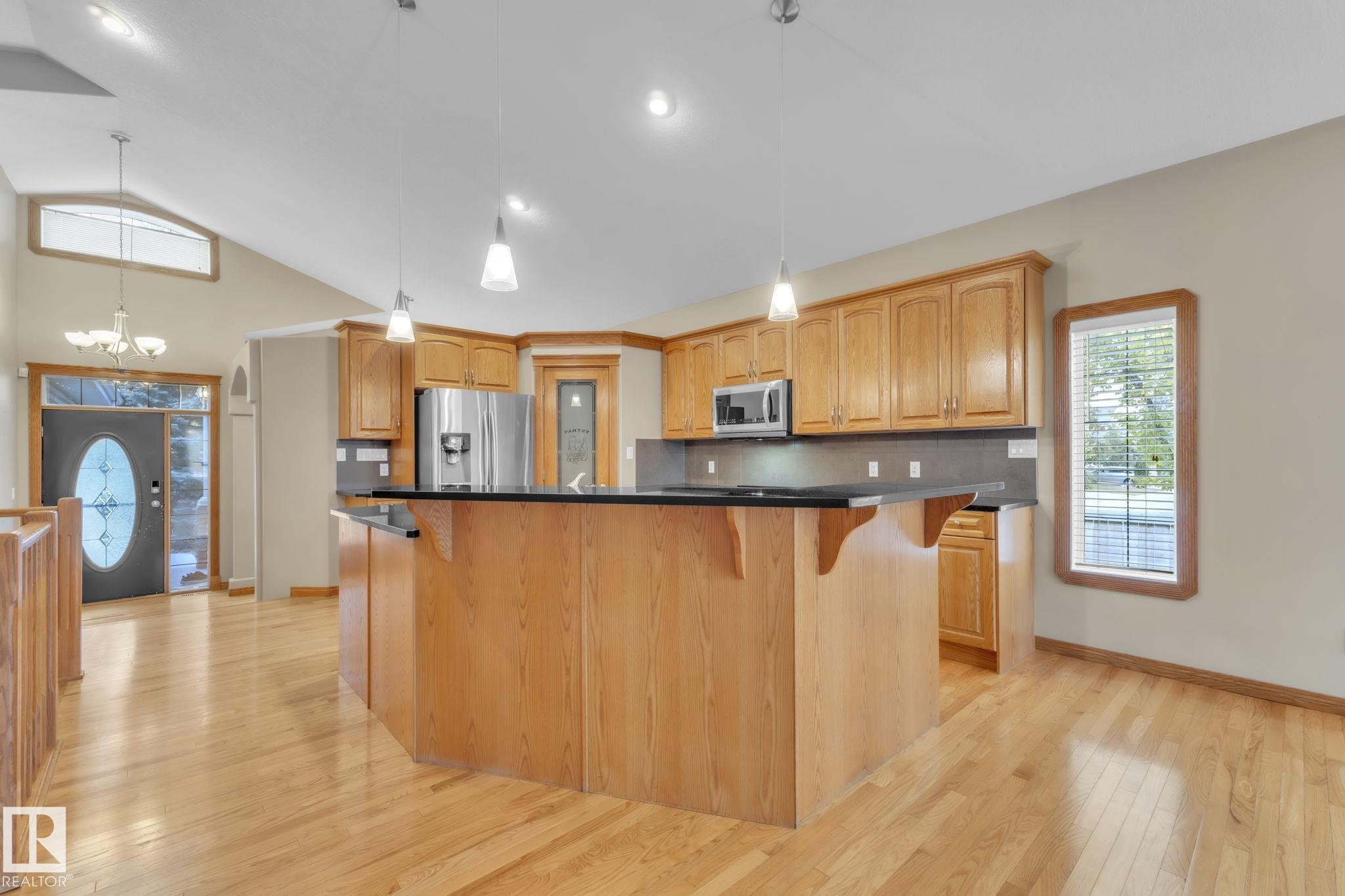 Photo 9 at 1217 Summerside Drive SW, Summerside, Edmonton