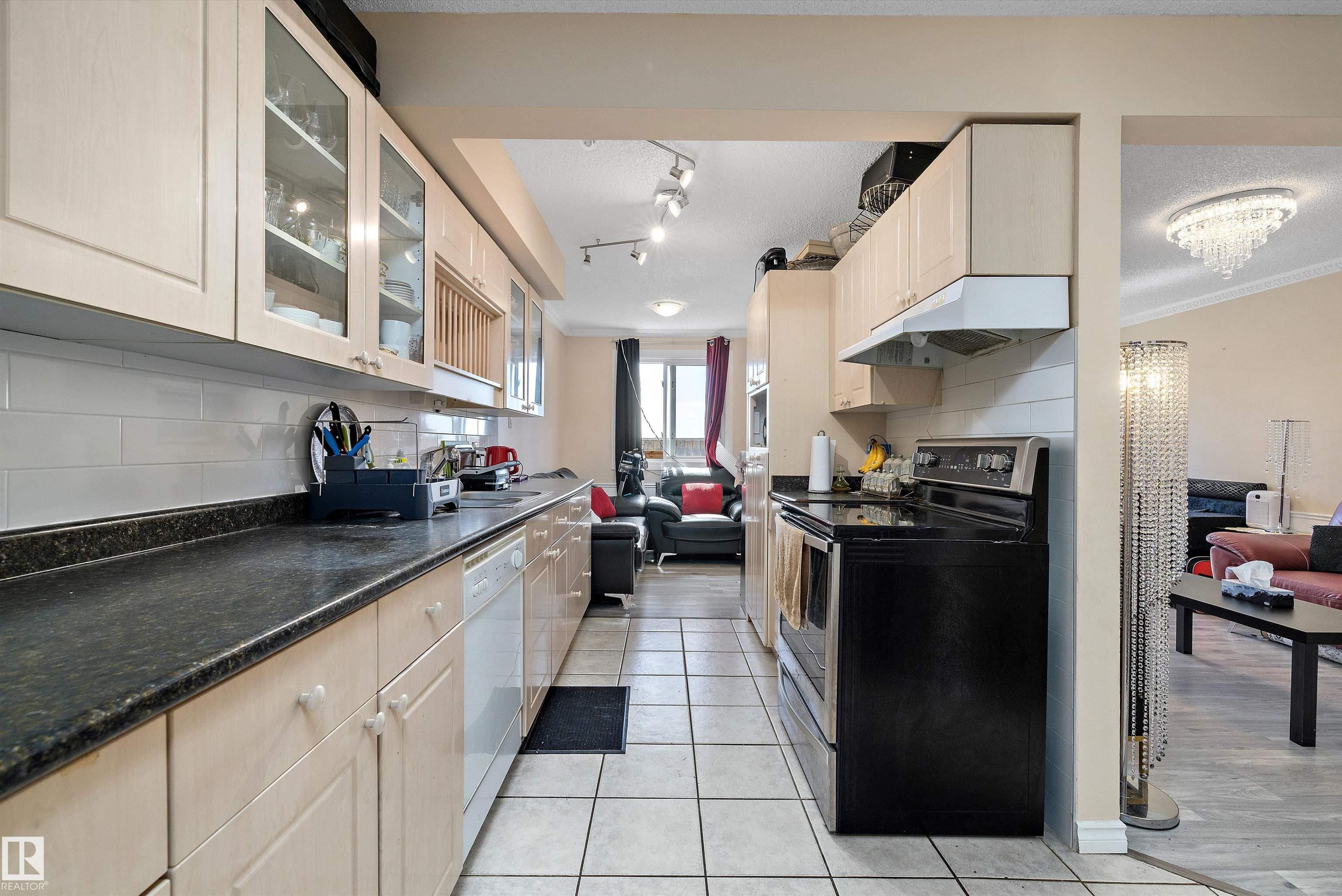 Photo 9 at 127 Cornell Court NW, Kilkenny, Edmonton