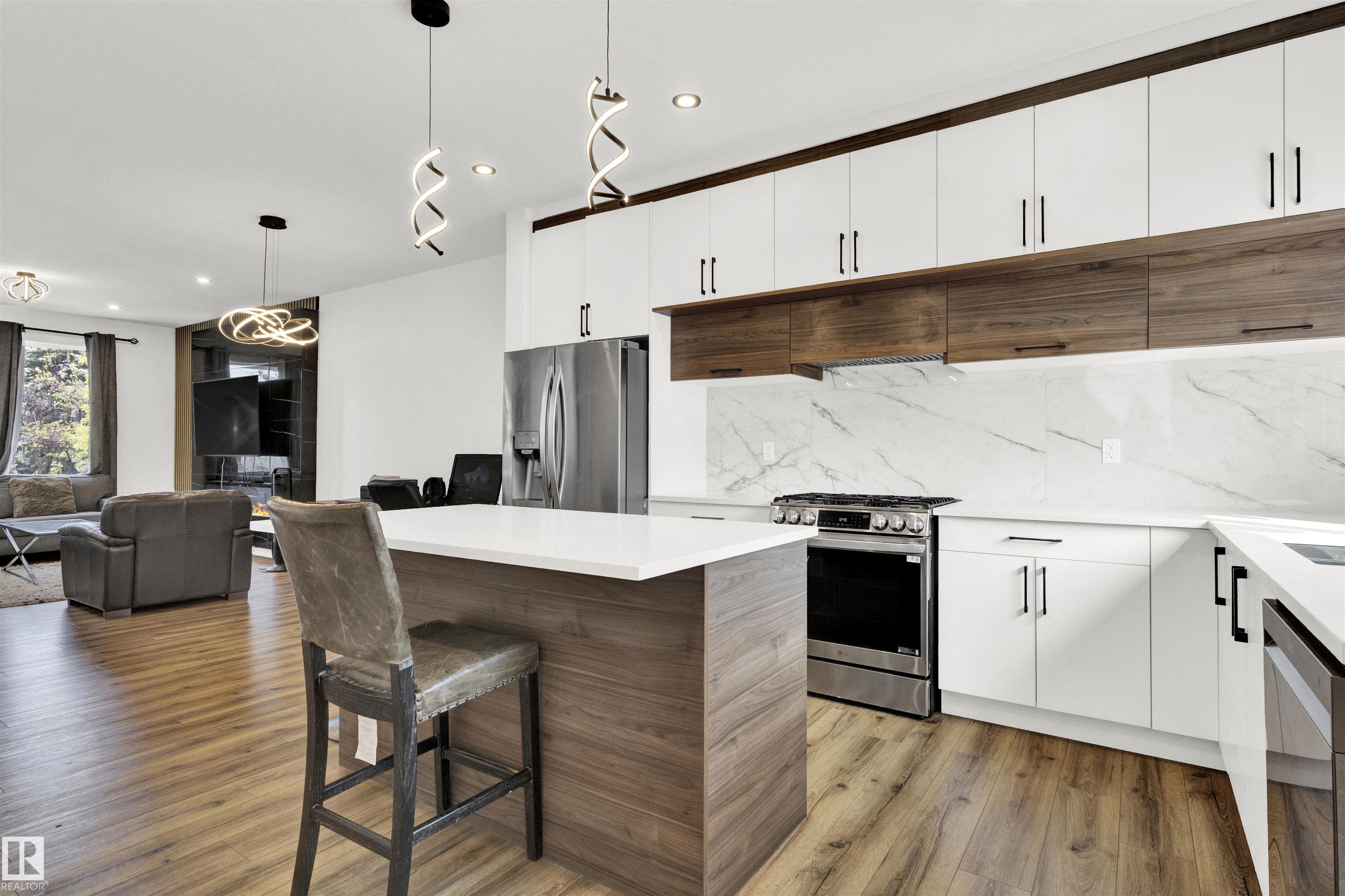 Photo 7 at 9559 85 Street NW, Holyrood, Edmonton