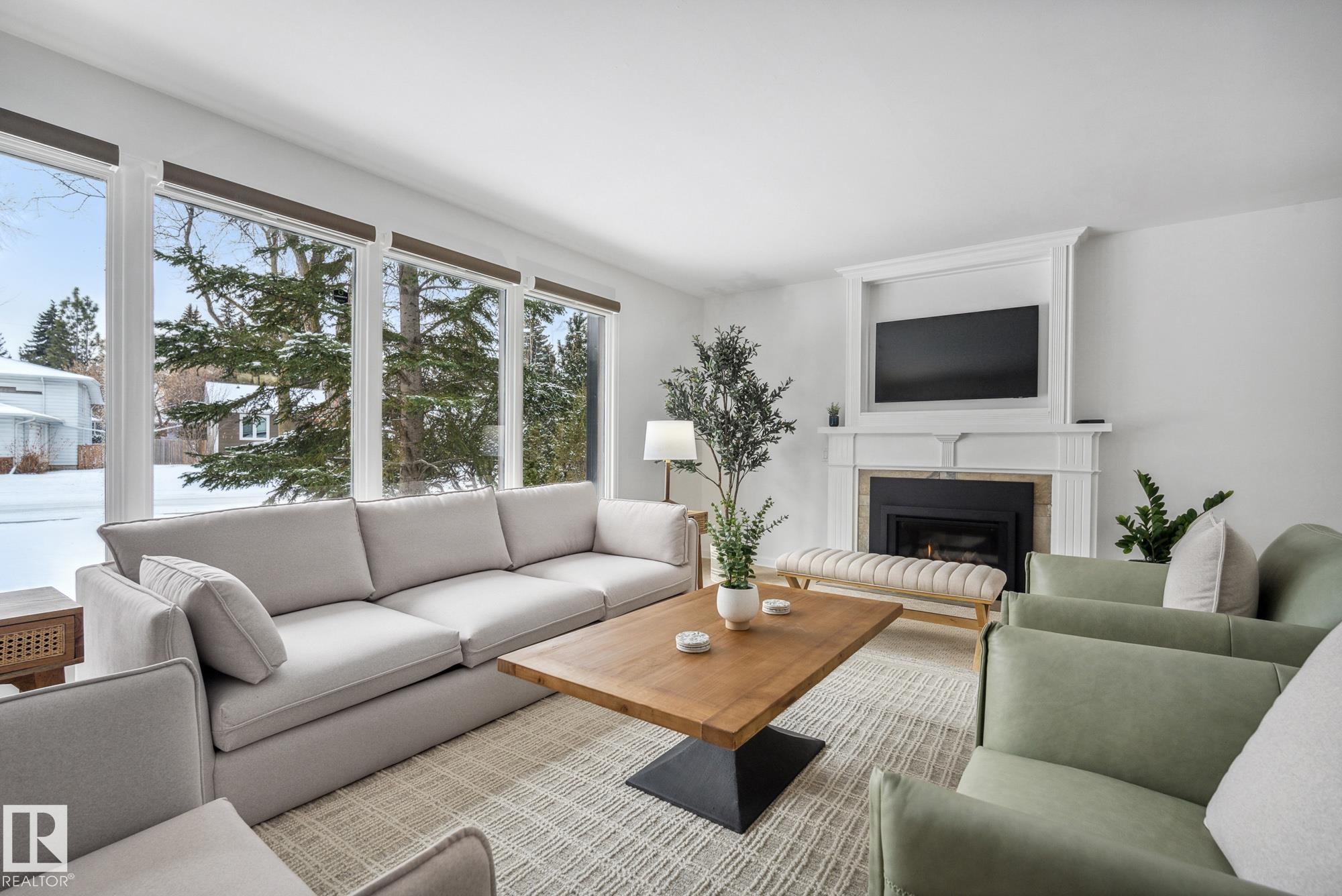 Photo 3 at 14018 100 Avenue NW, Glenora, Edmonton