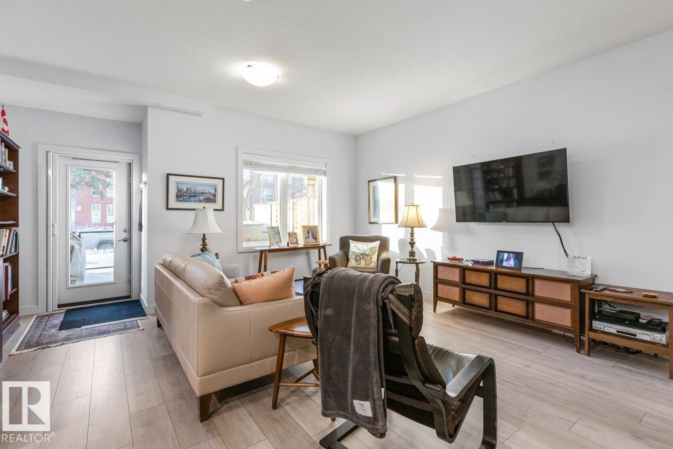 Photo 12 at 101 - 8510 90 Street NW, Bonnie Doon, Edmonton