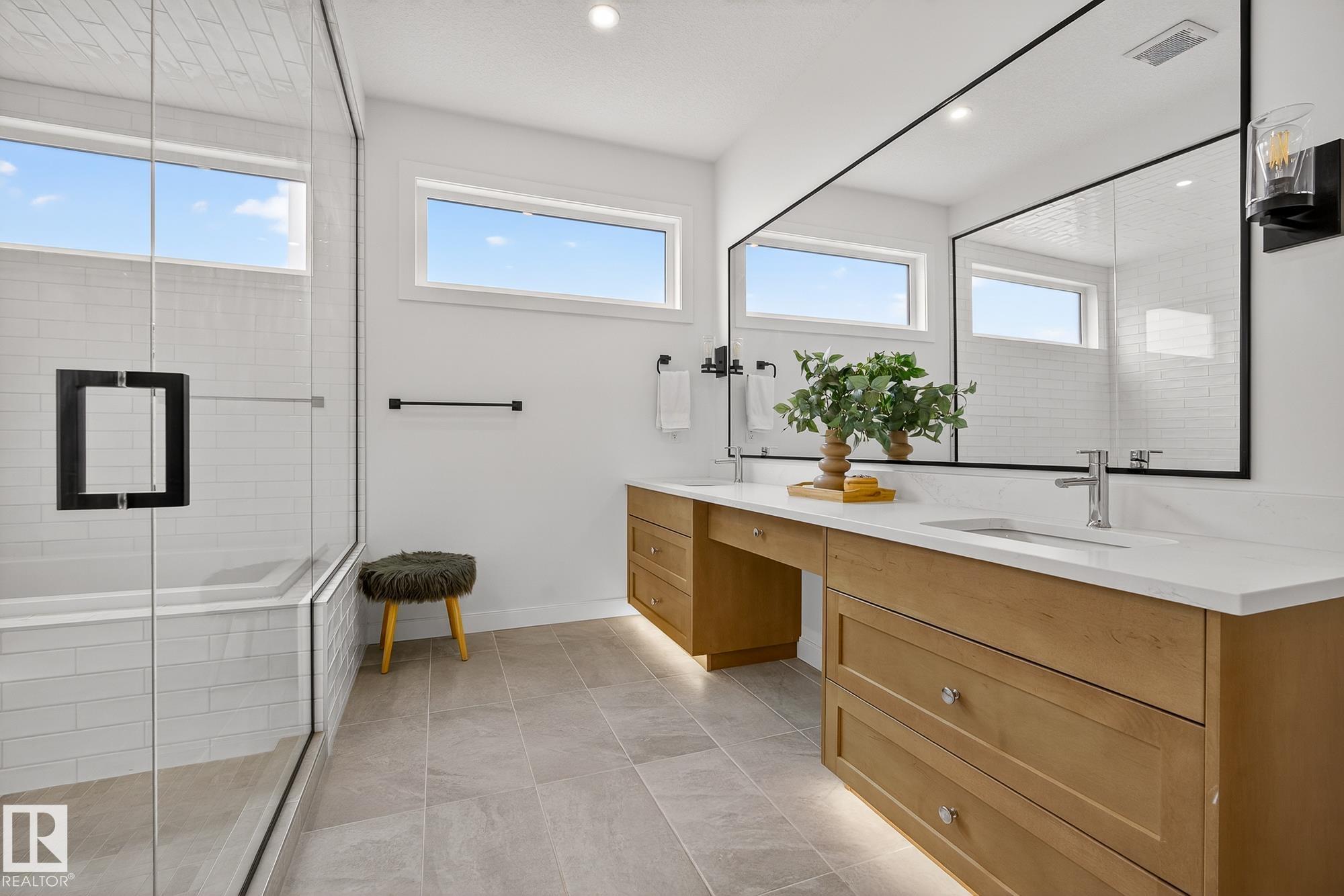 Photo 20 at 9721 96 Street NW, Cloverdale, Edmonton