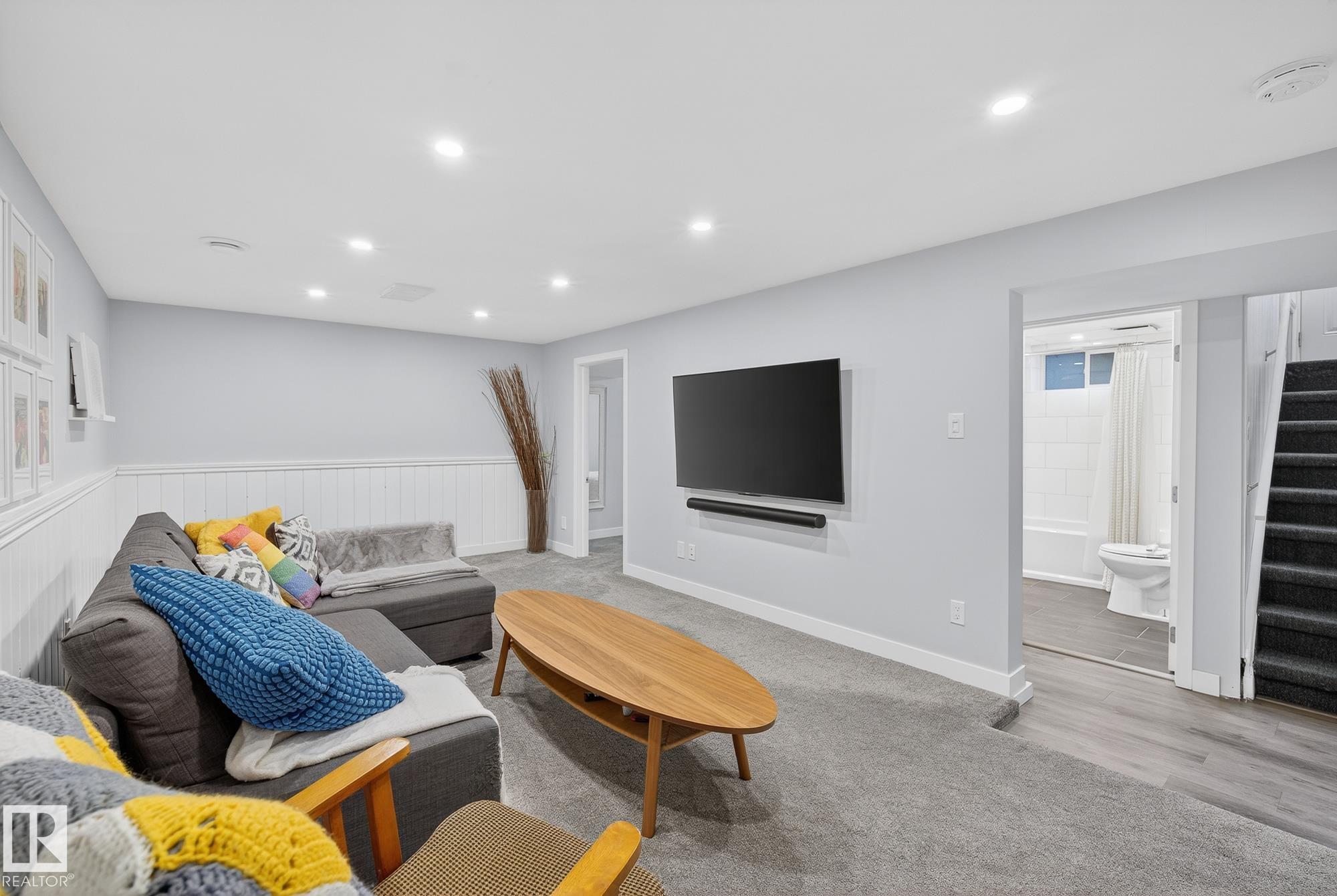 Photo 36 at 9327 86 Street NW, Strathearn, Edmonton