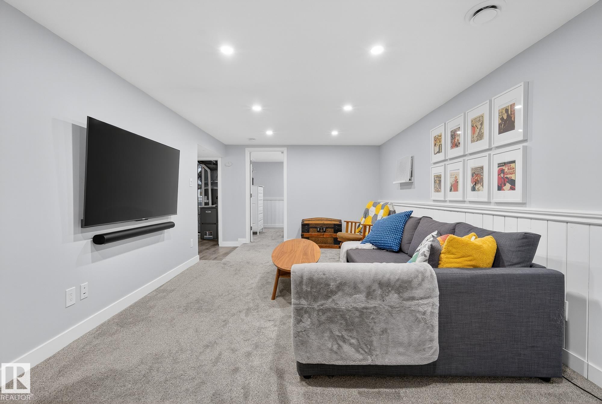 Photo 37 at 9327 86 Street NW, Strathearn, Edmonton